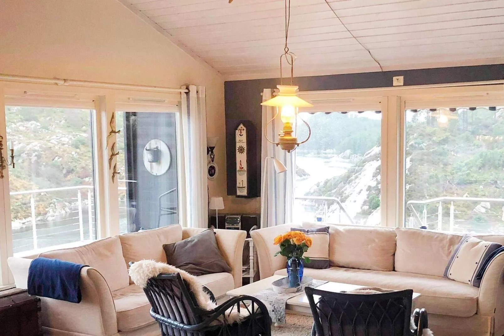 6 person holiday home in Urangsvåg-Indoor