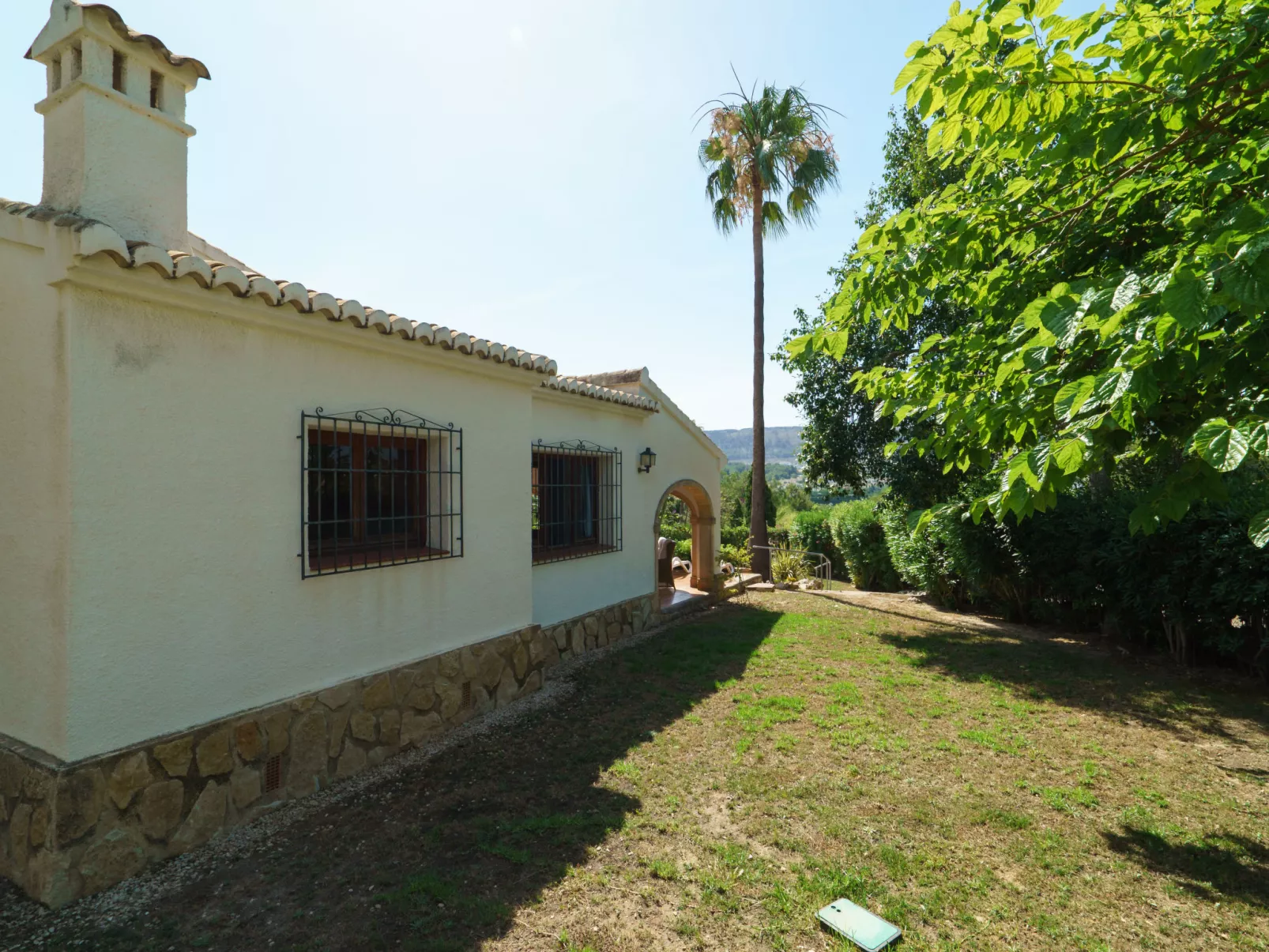 Tesoro Park-Outside