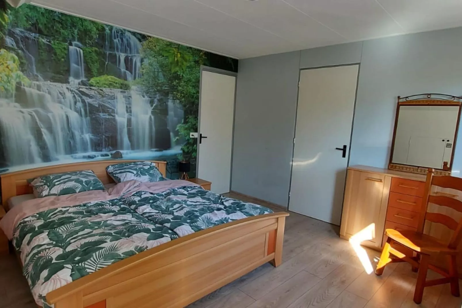 Huize Hops-Bedroom