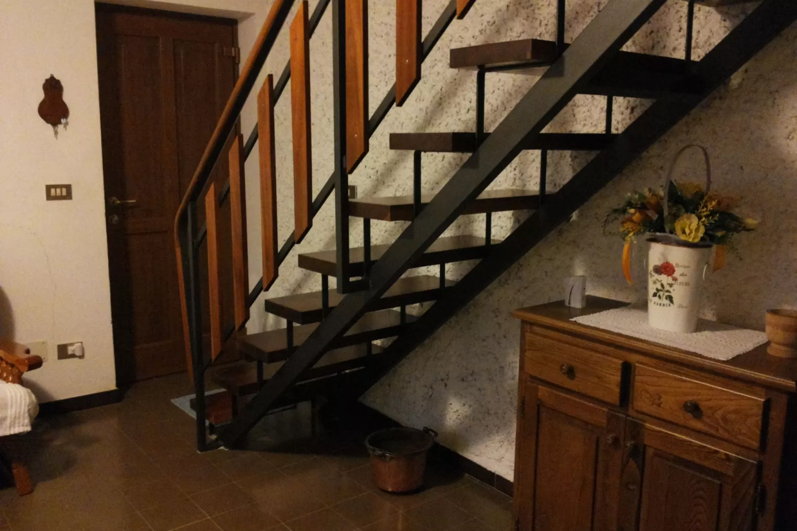 Casa Via Pieve-Dining room