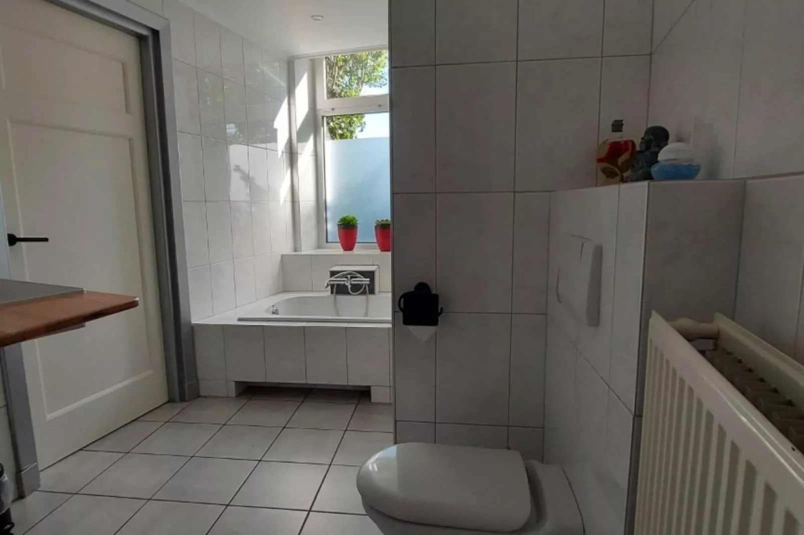 Huize Hops-Bathroom