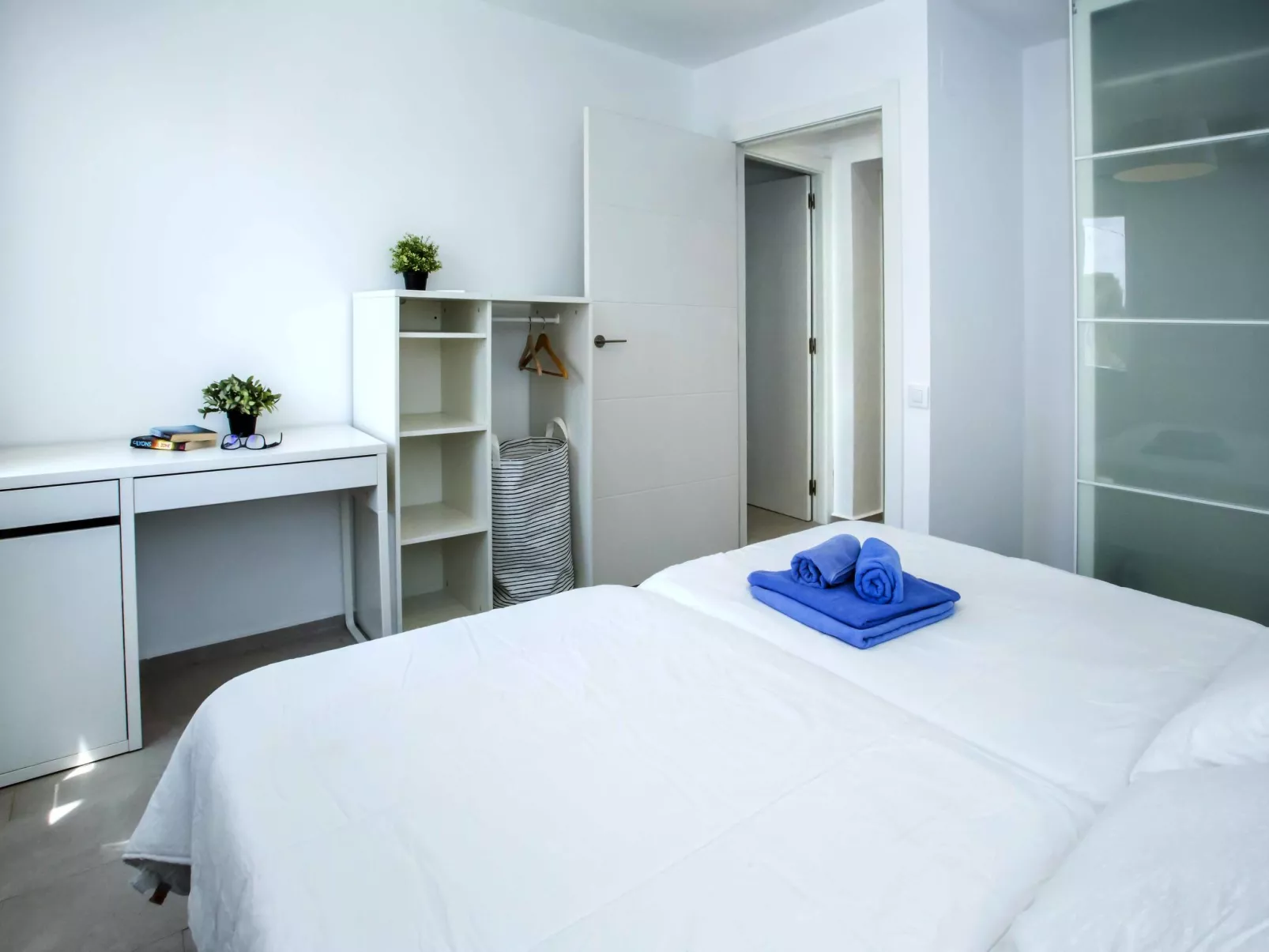 Villa Irenal-Inside