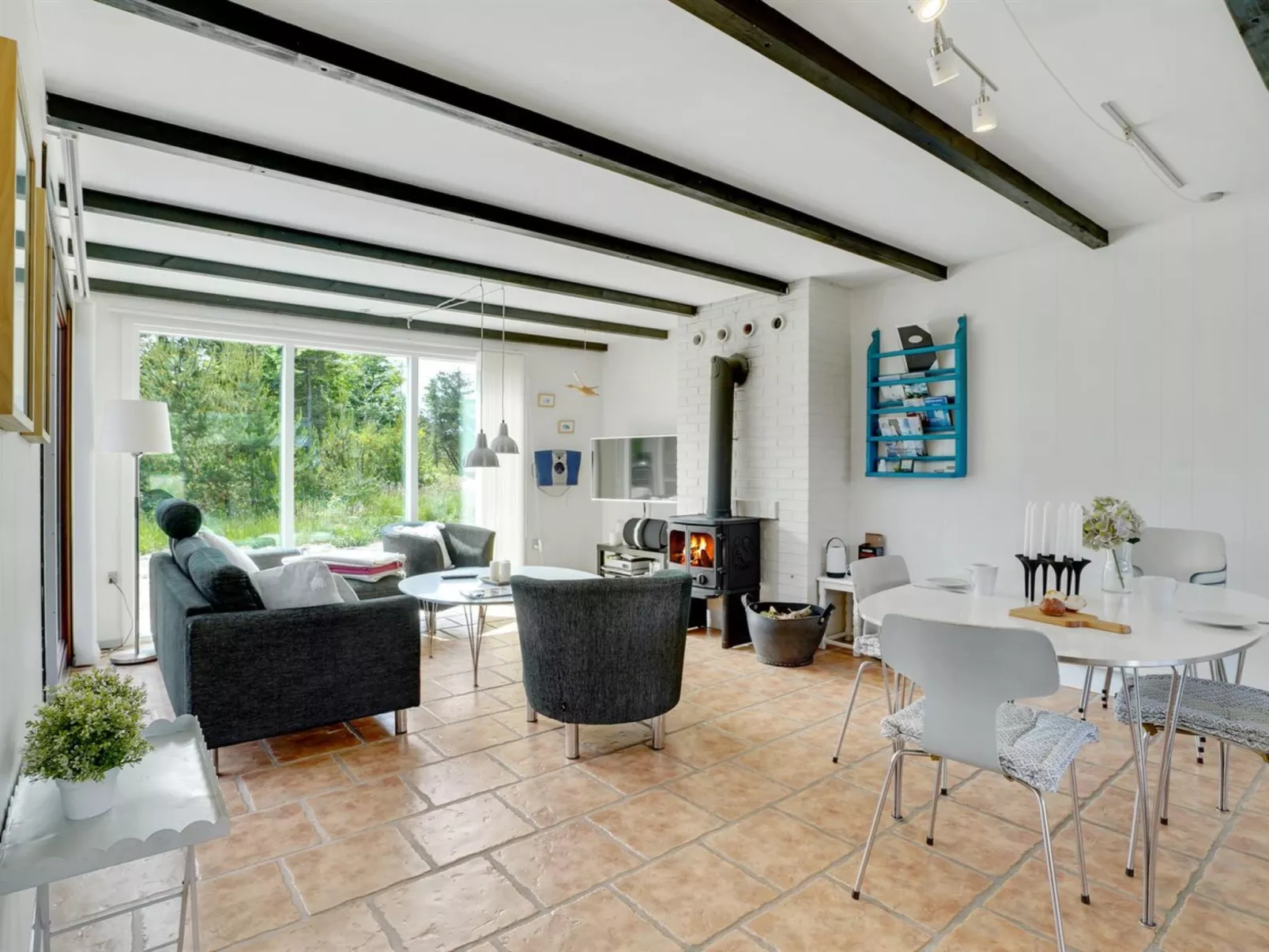 "Resi" - 400m from the sea-Inside