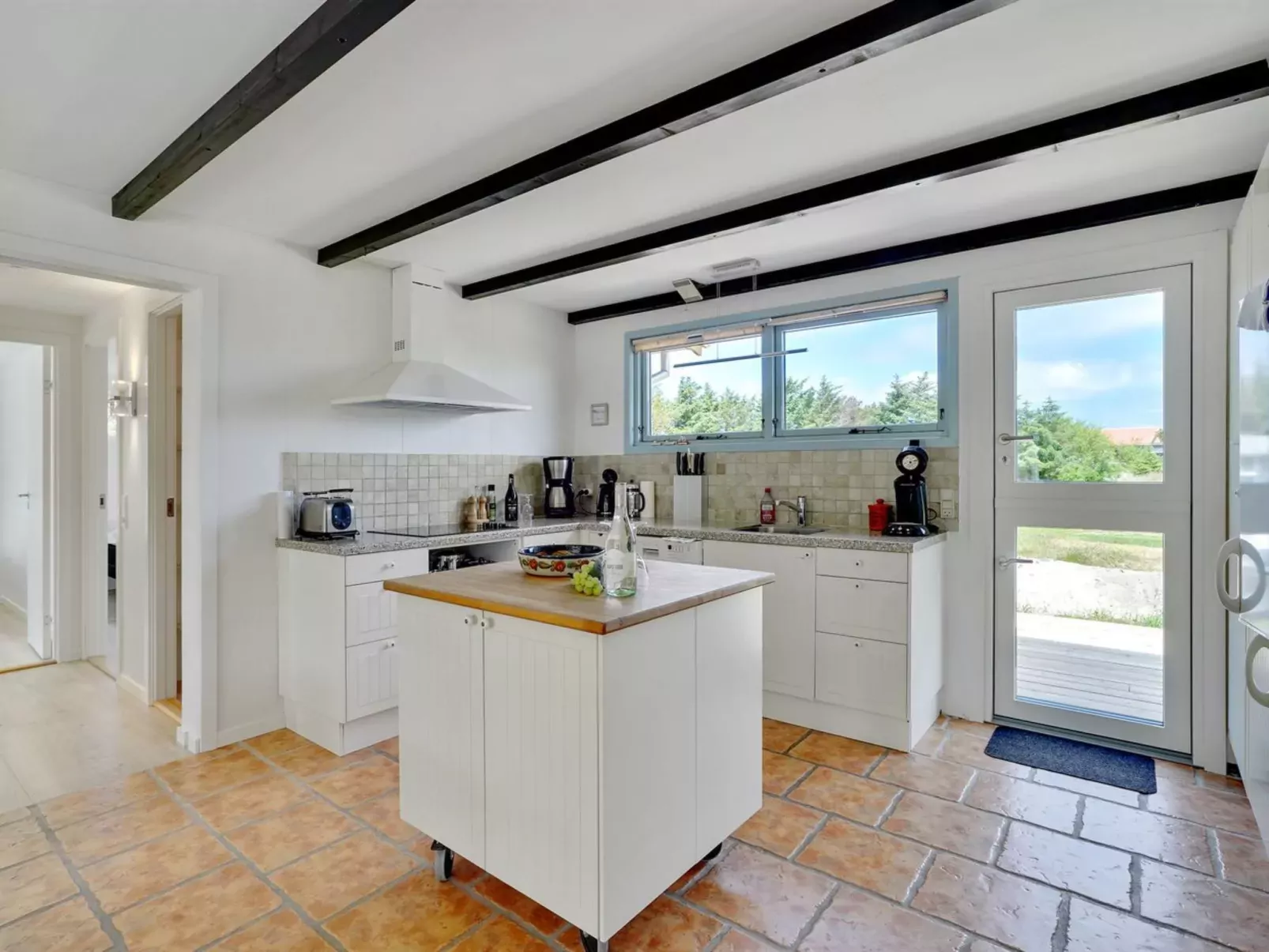 "Resi" - 400m from the sea-Inside