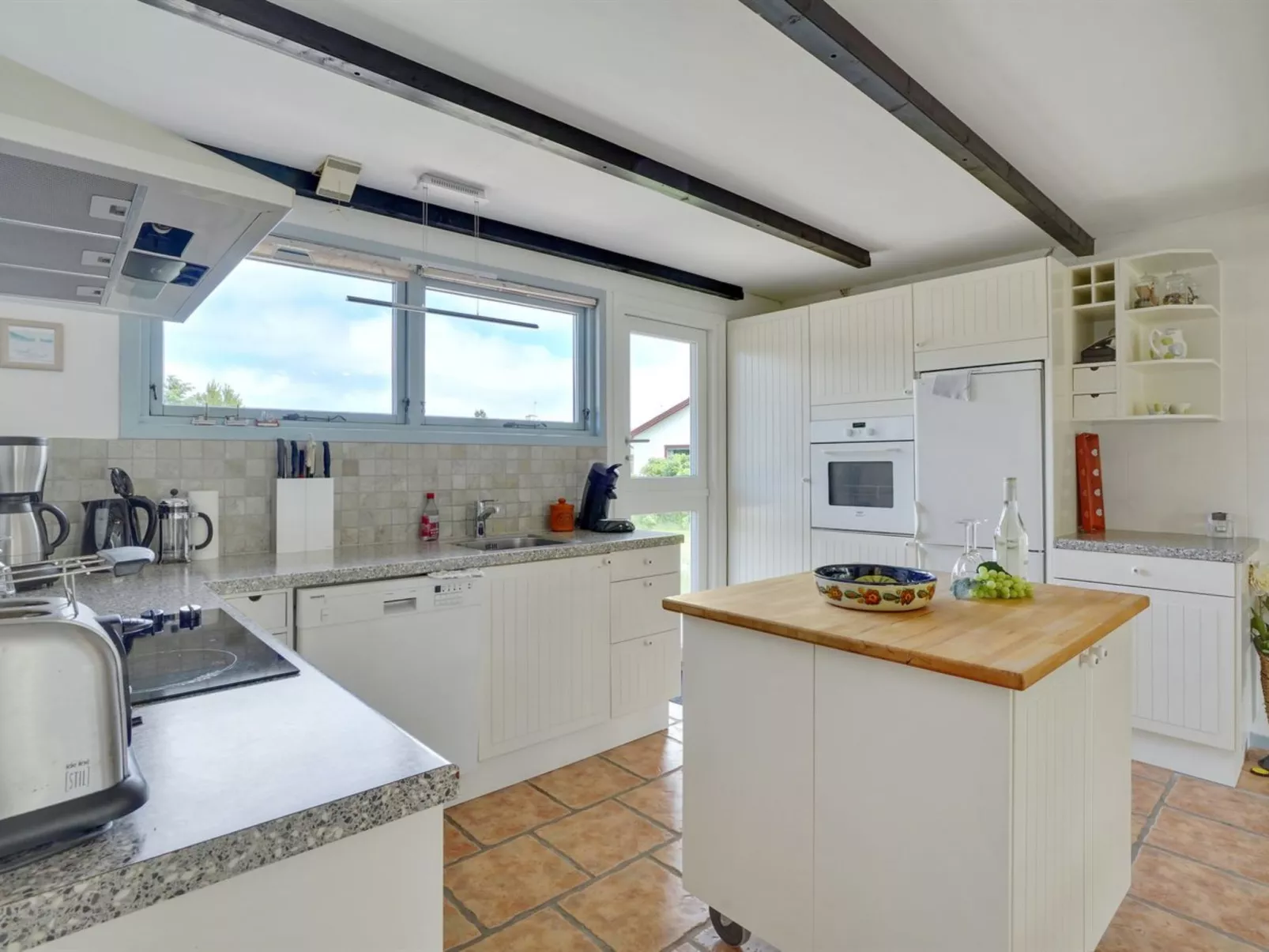 "Resi" - 400m from the sea-Inside