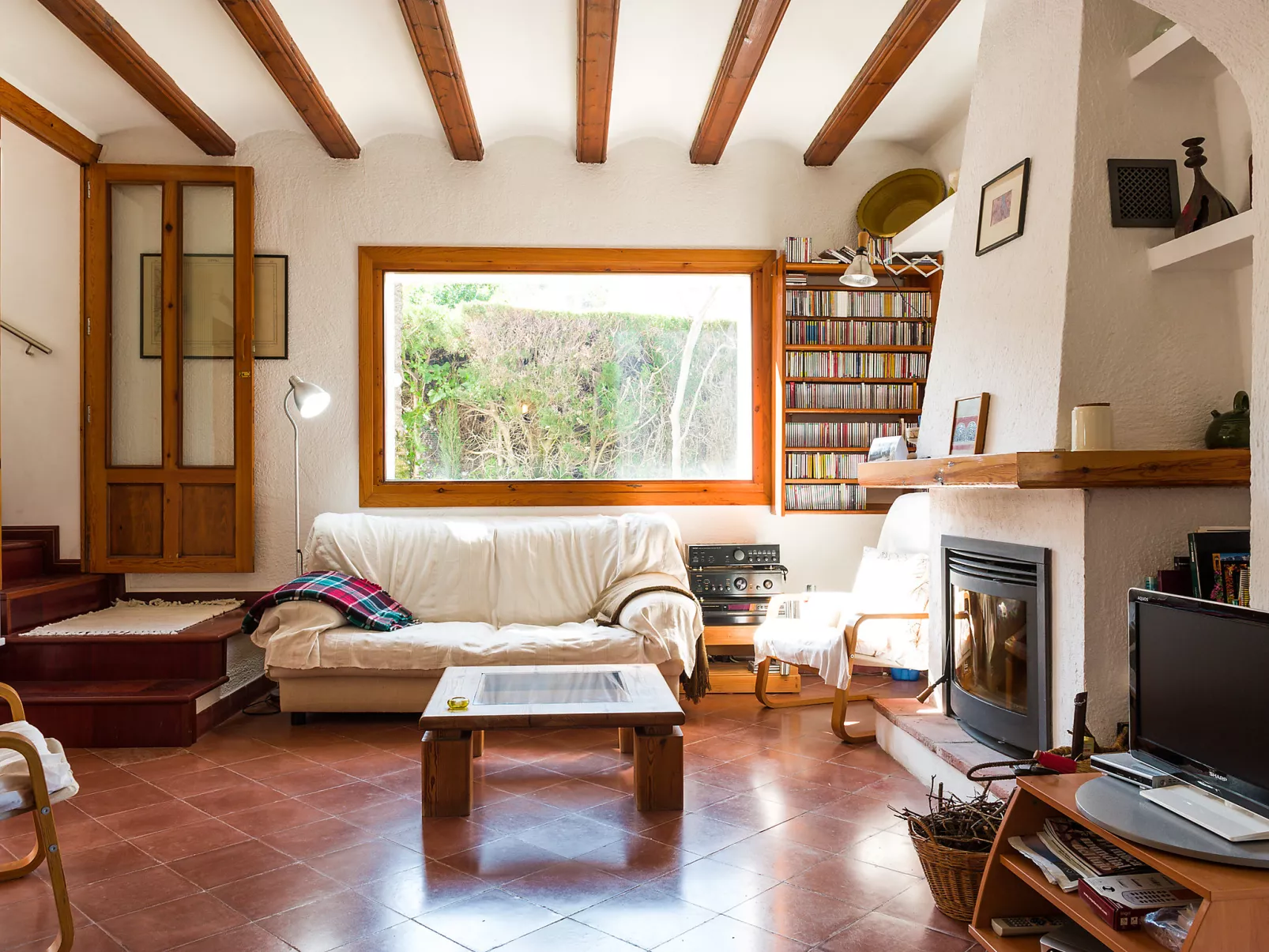 Toscal-Inside