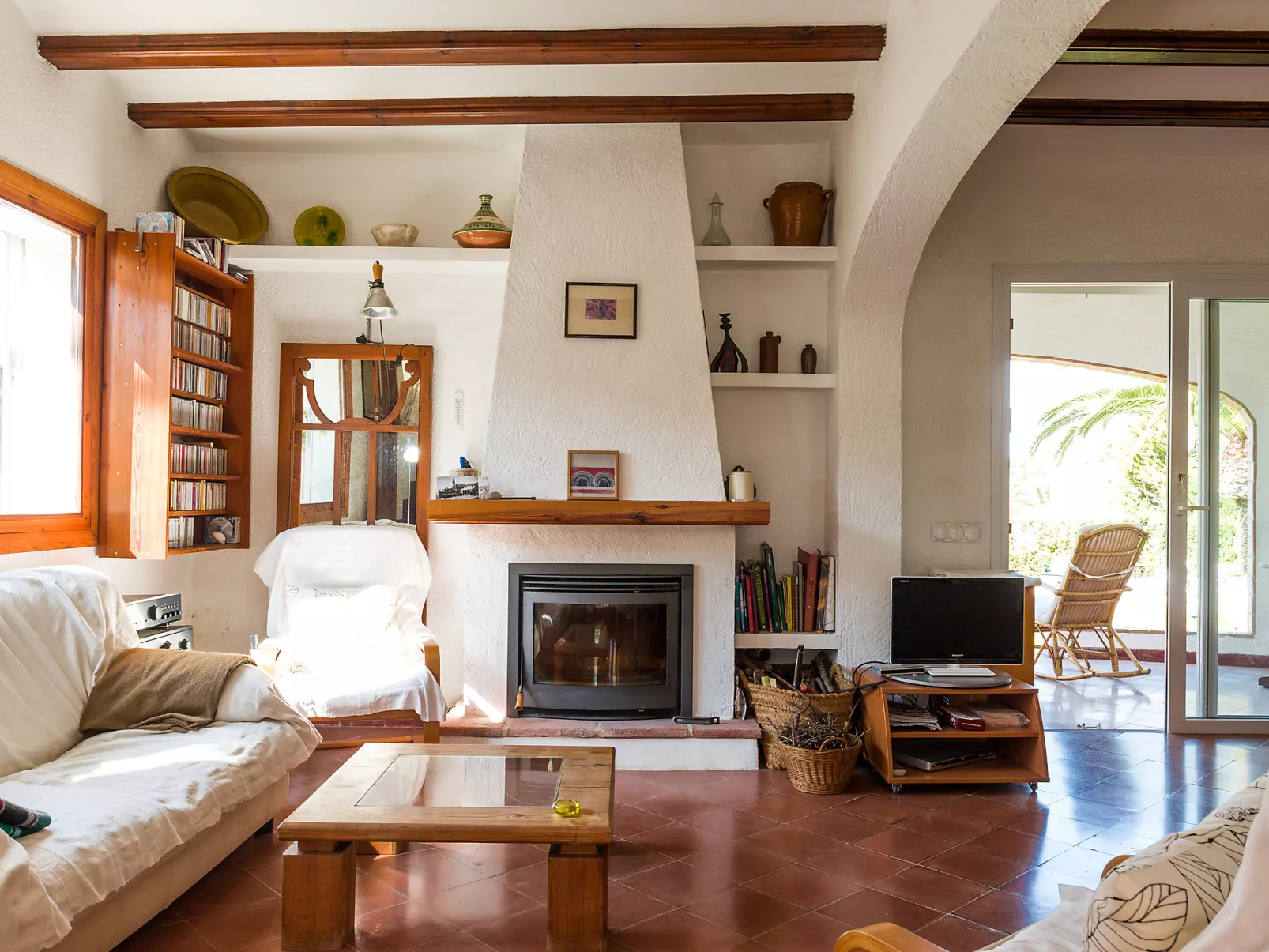 Toscal-Inside