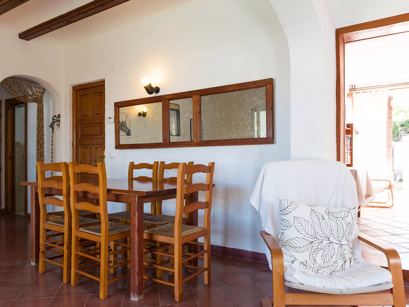Toscal-Inside