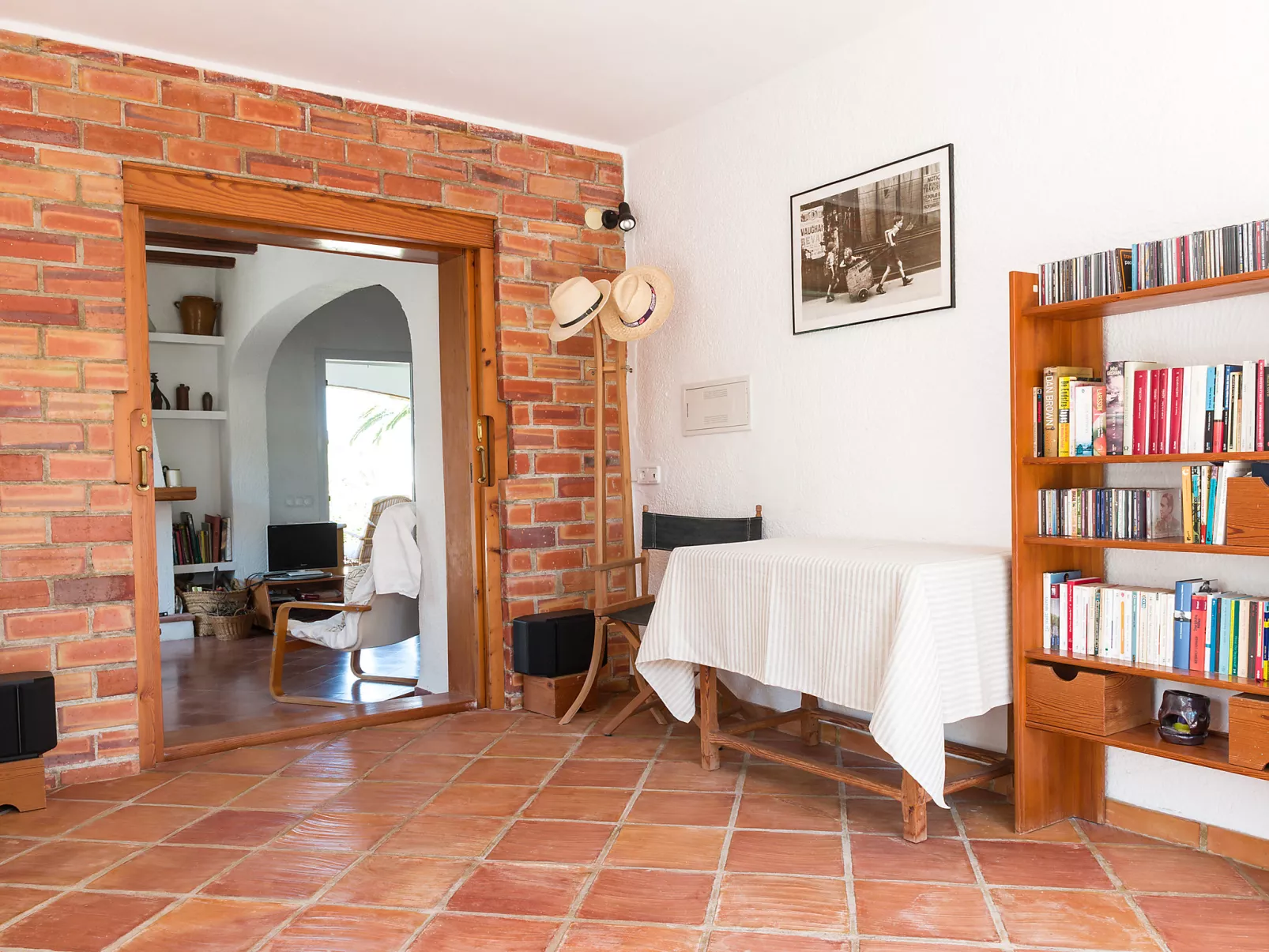 Toscal-Inside