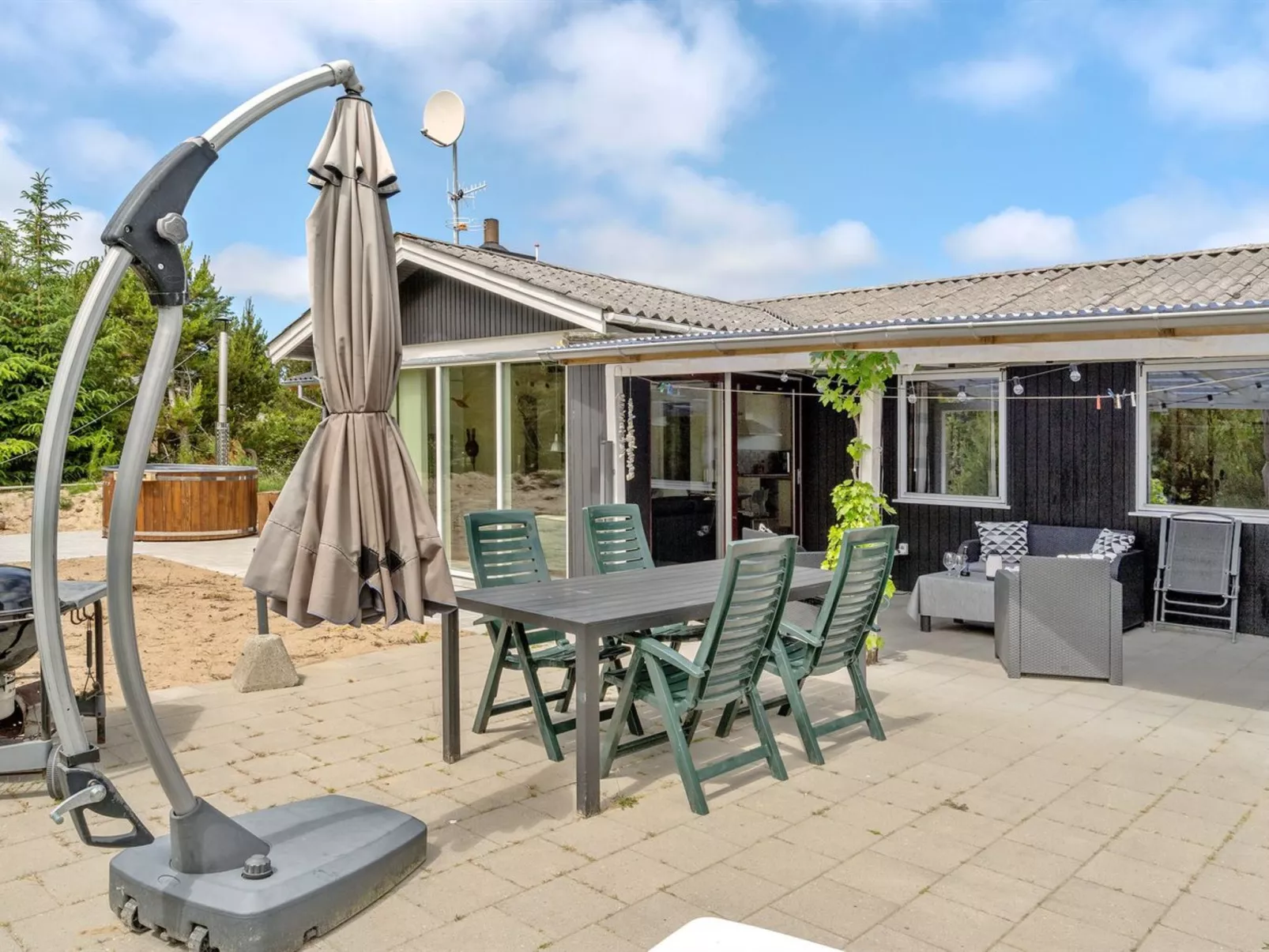 "Resi" - 400m from the sea-Inside