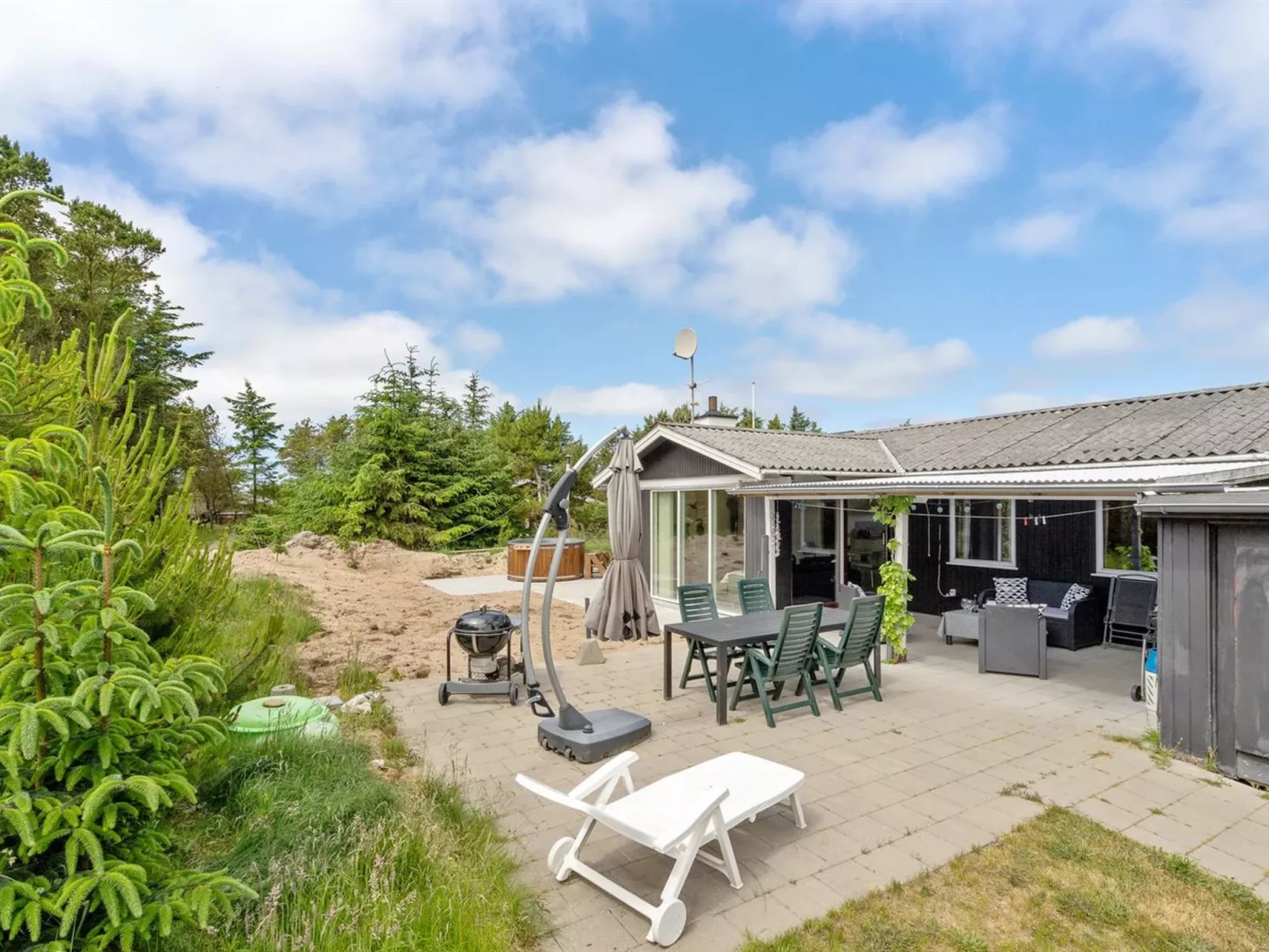 "Resi" - 400m from the sea-Outside