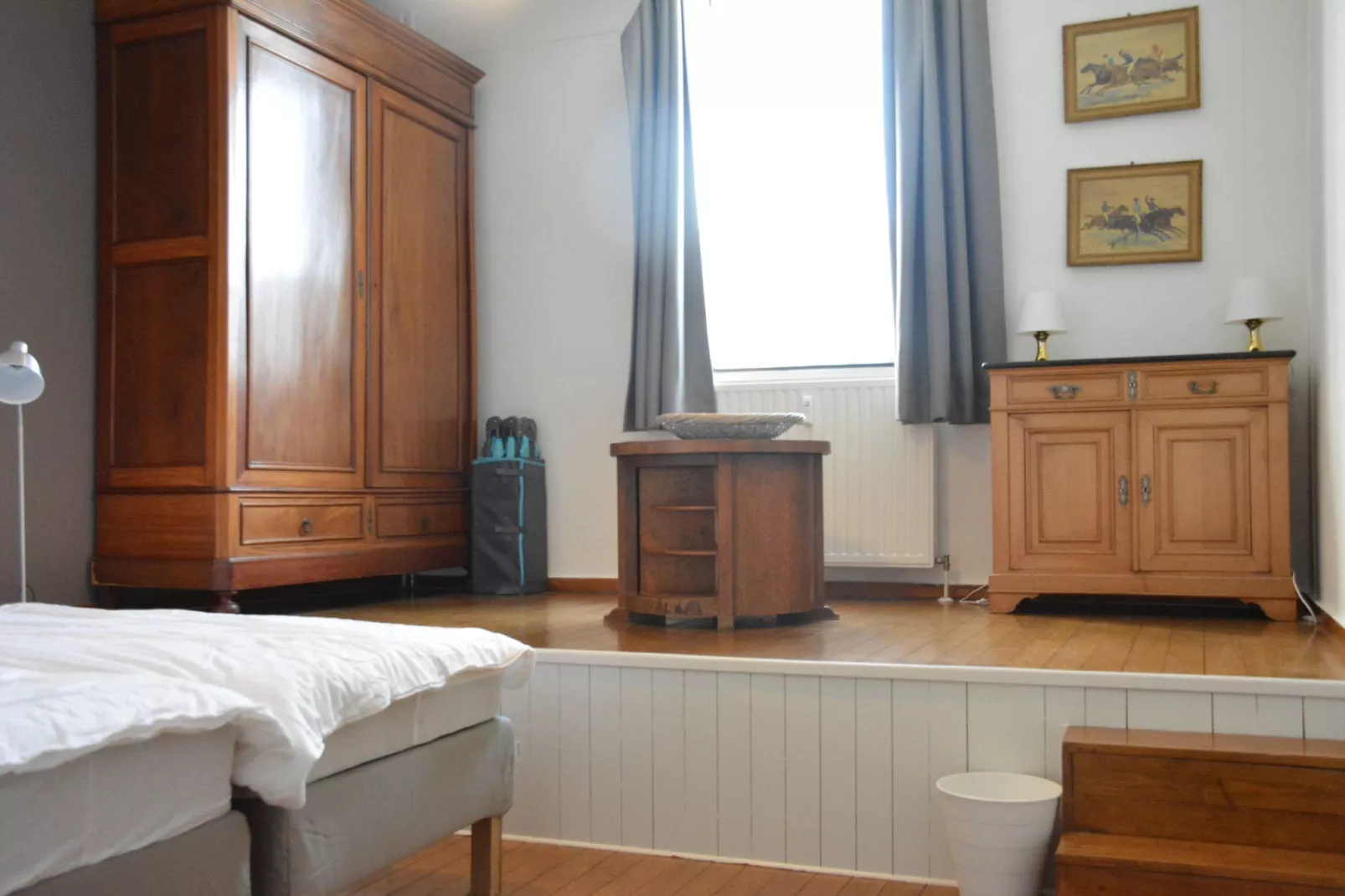 Enjoysquare 22-Bedroom