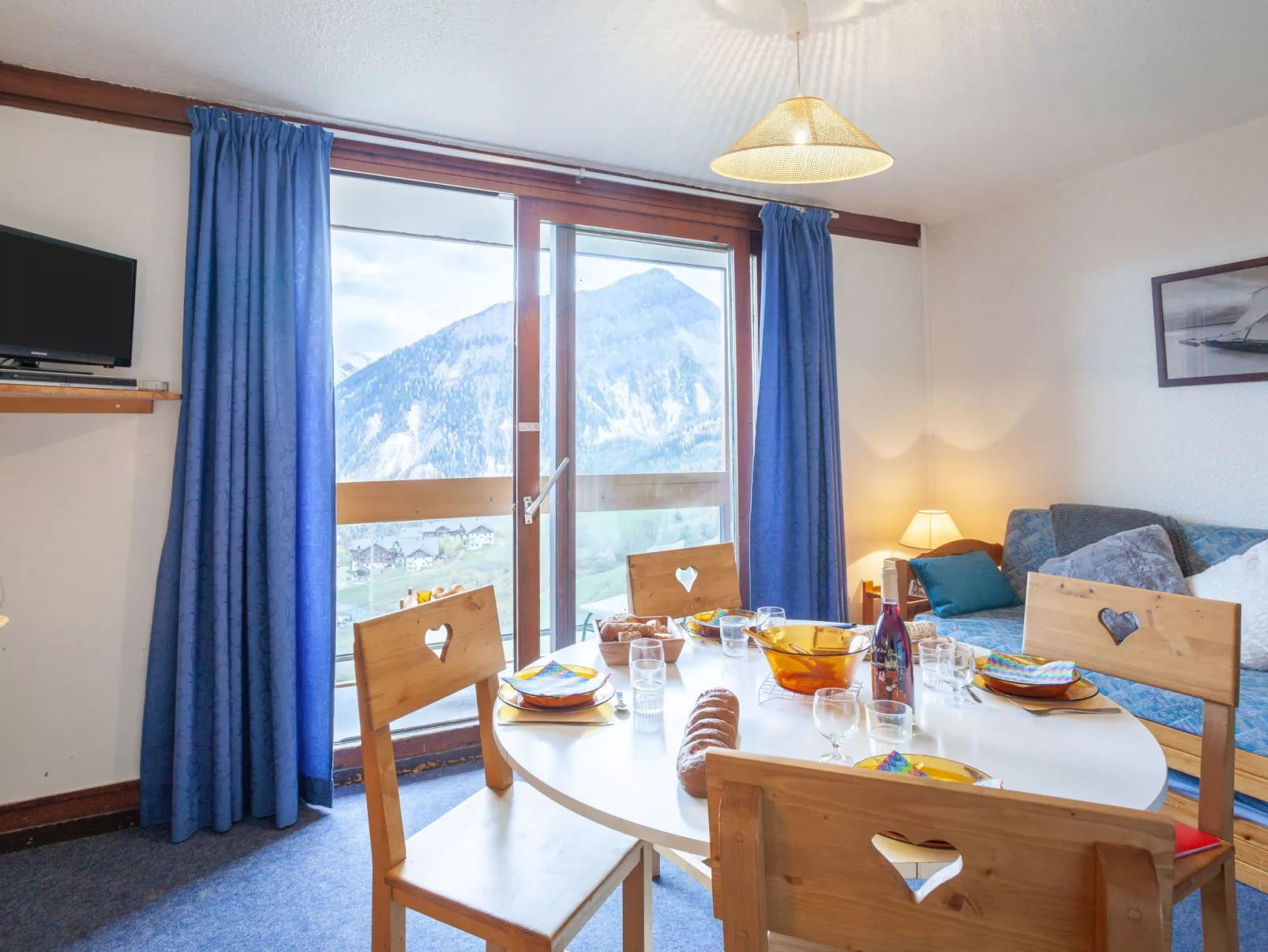 Vostok Zodiaque-Inside