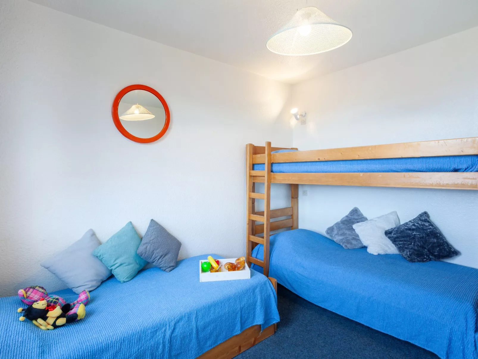 Vostok Zodiaque-Inside