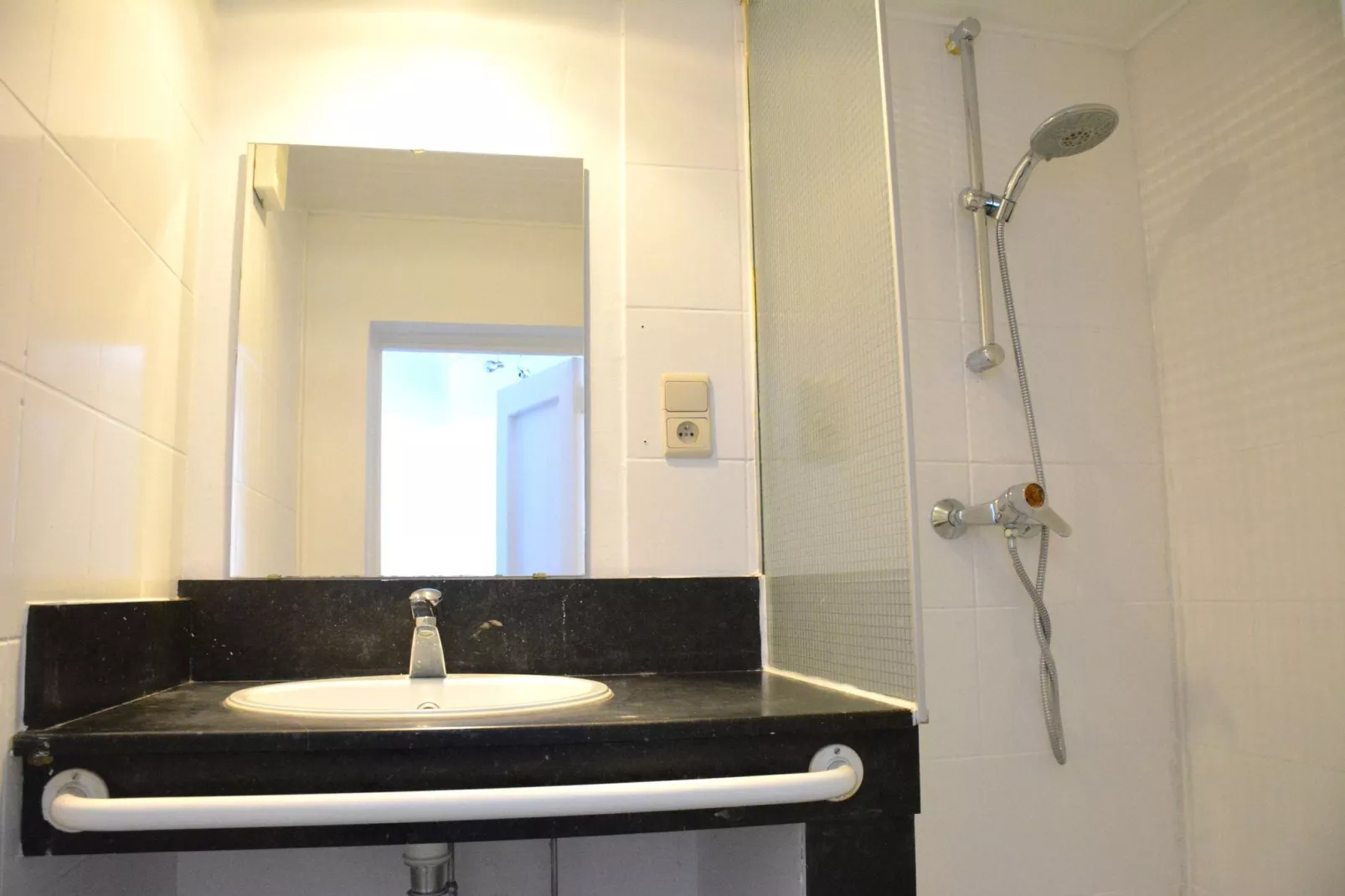 Enjoysquare 22-Bathroom