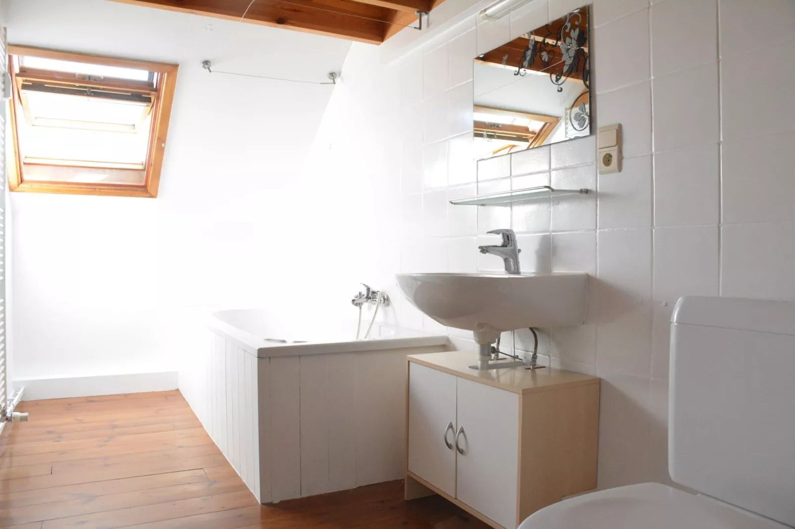 Enjoysquare 22-Bathroom