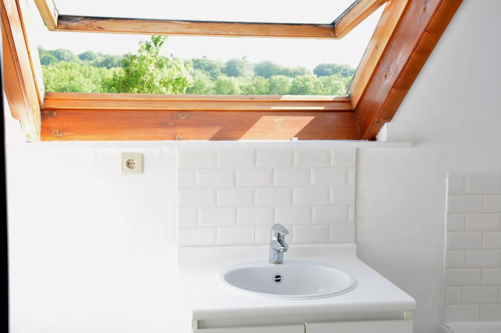 Enjoysquare 22-Bathroom