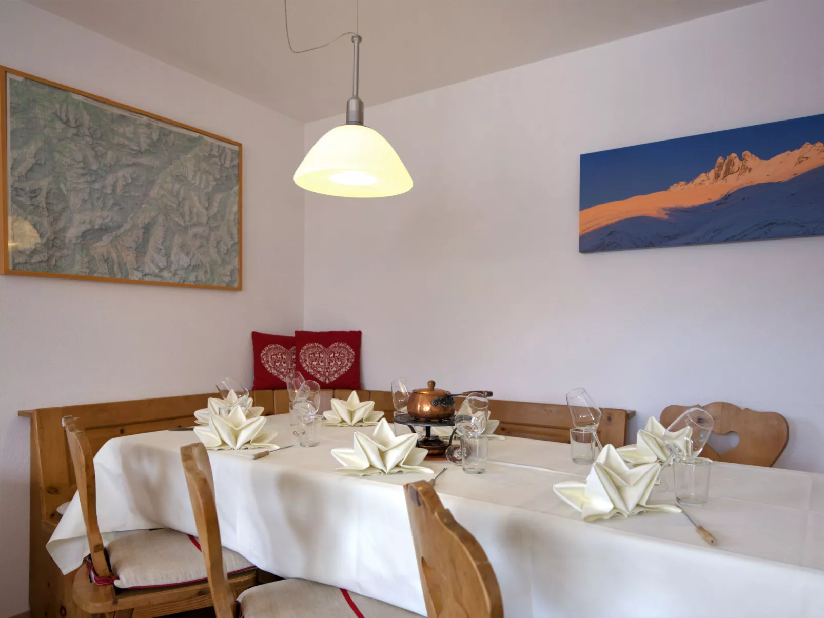 Chesa Villasimius-Inside