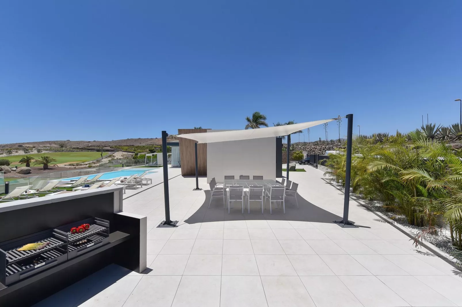 VILLA SUNSET VILLA 12 pax-Balcon-terrasse