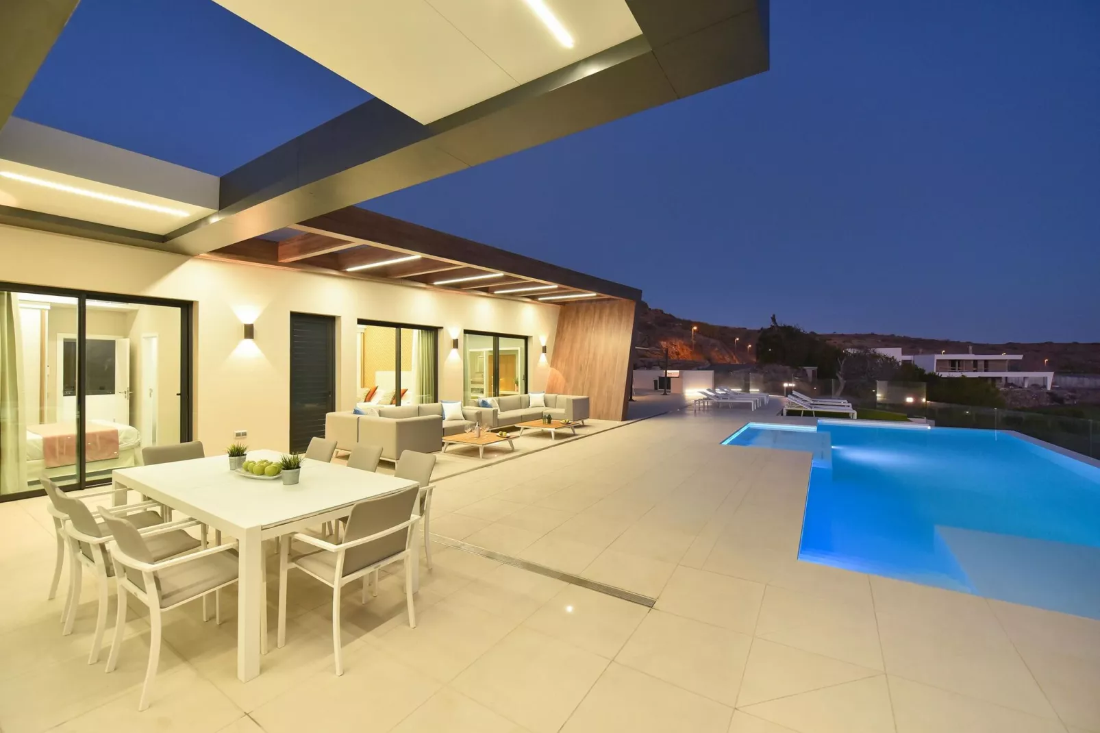 VILLA SUNSET VILLA 12 pax-Balcon-terrasse