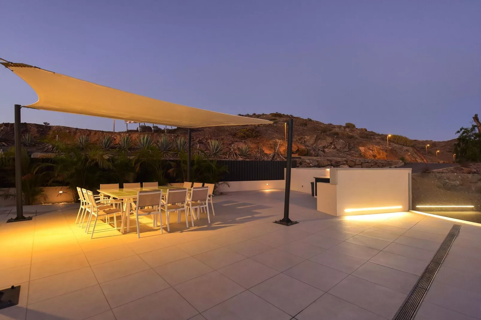 VILLA SUNSET VILLA 12 pax-Ambiance