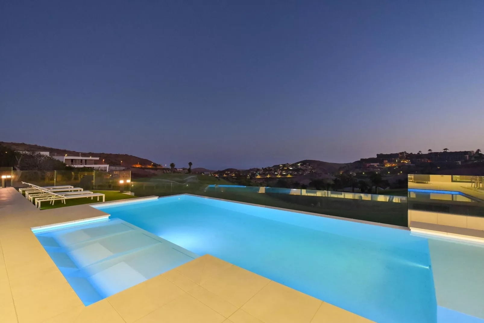VILLA SUNSET VILLA 12 pax-Ambiance