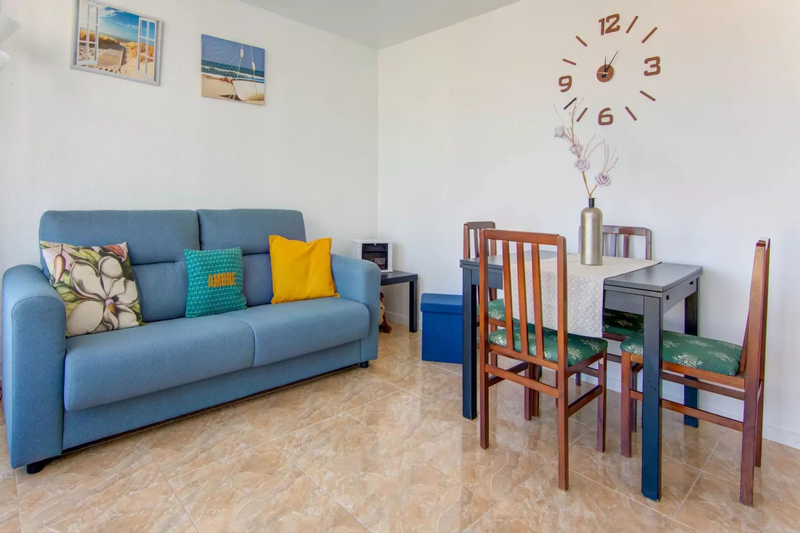 Precioso apartamento en Lloret de Mar-Living room