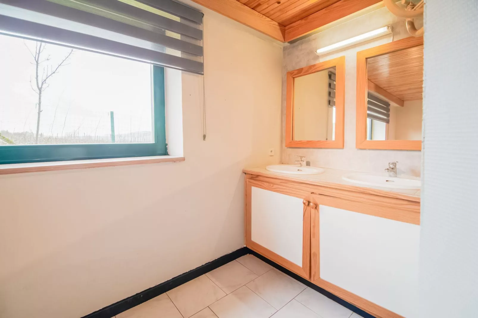 Hompré 1-Bathroom
