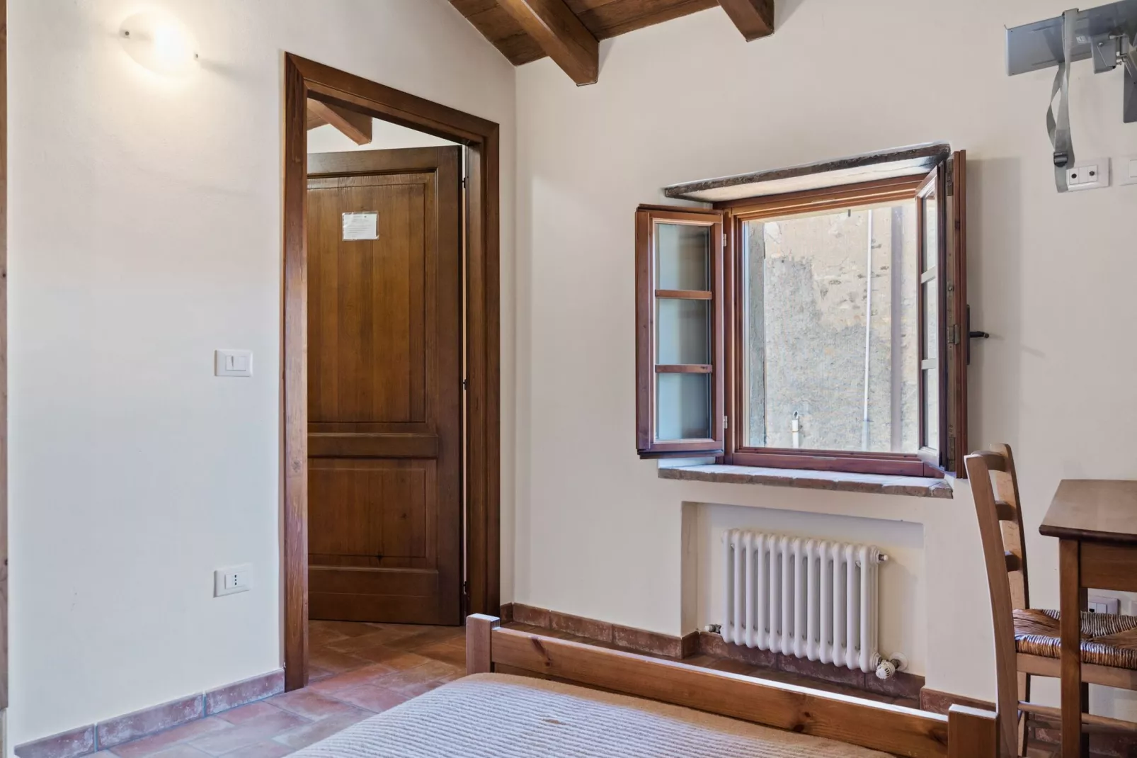 Aia-Bedroom