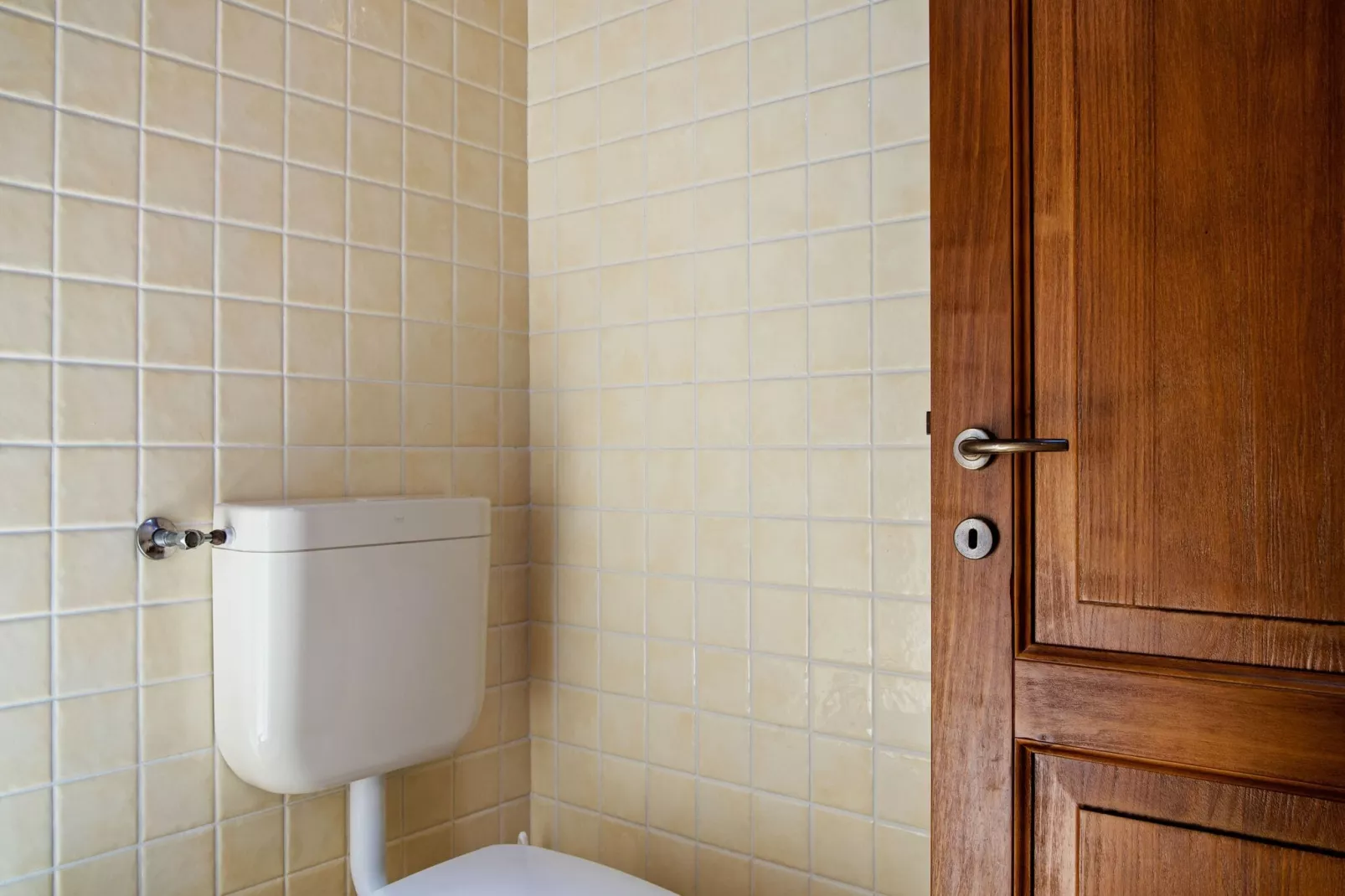 Aia-Bathroom