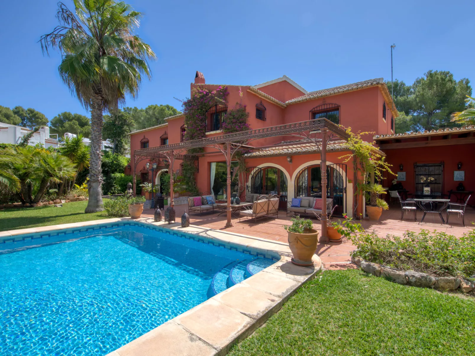 Villa Adelfa-Drinnen