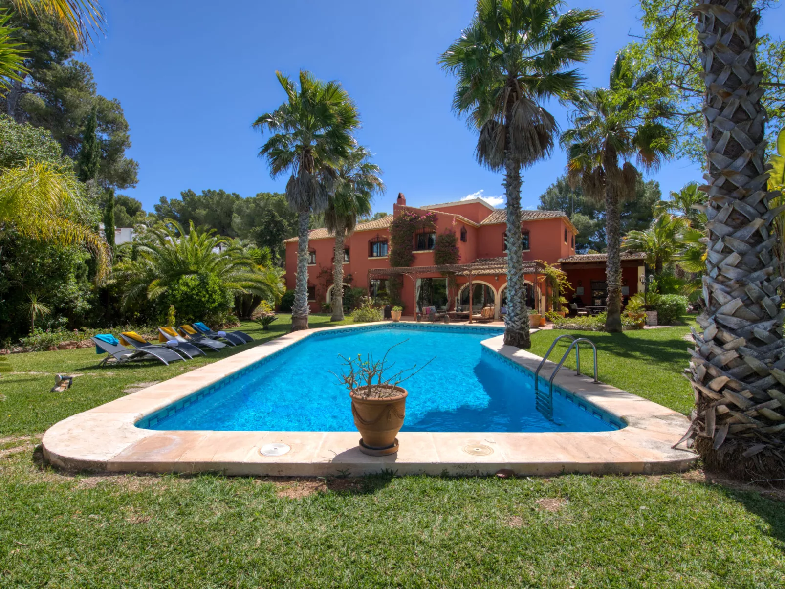 Villa Adelfa-Drinnen