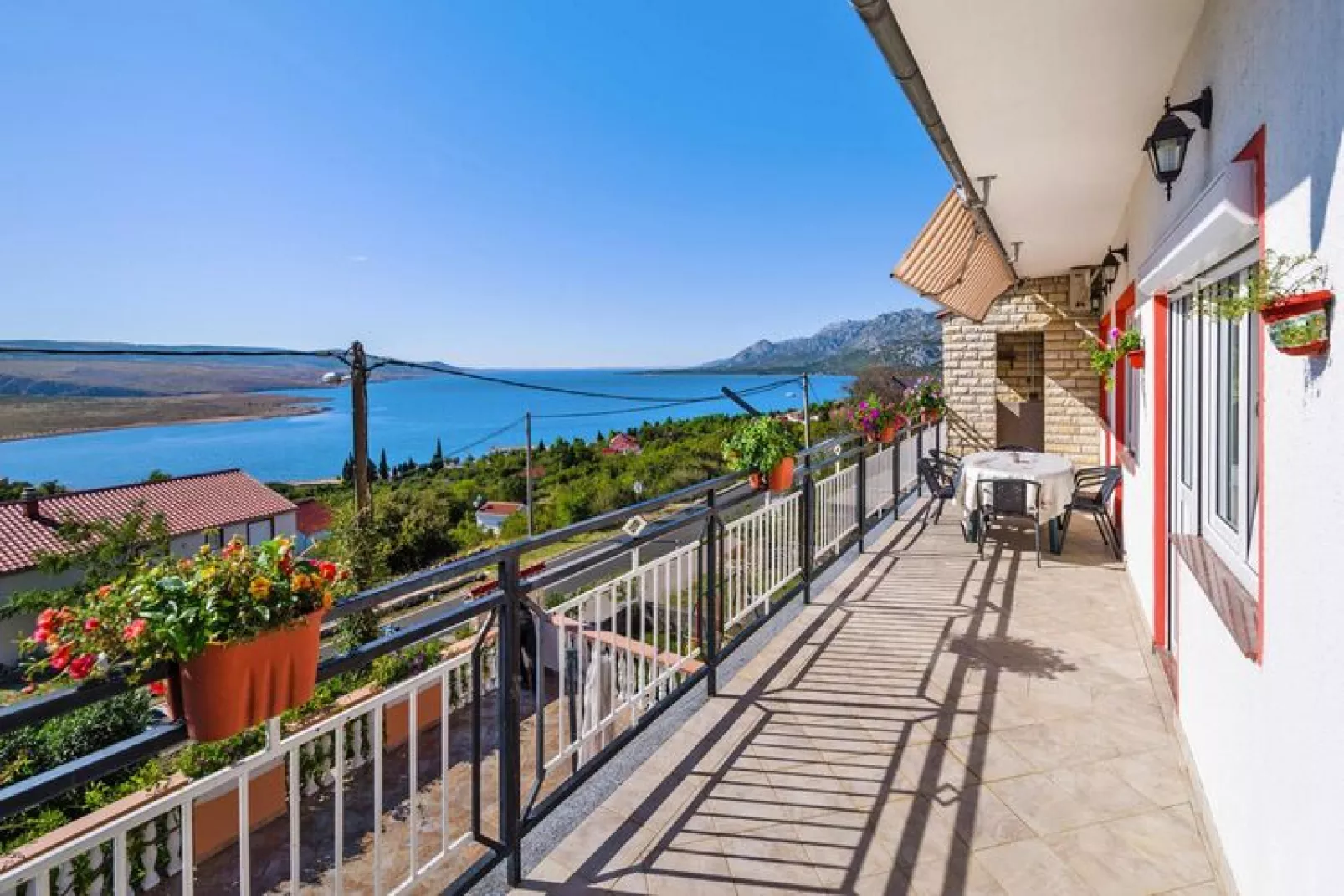 Holiday home, Rovanjska-SD-95 FH, ca. 170 qm, für 12 Pers.-Terrace