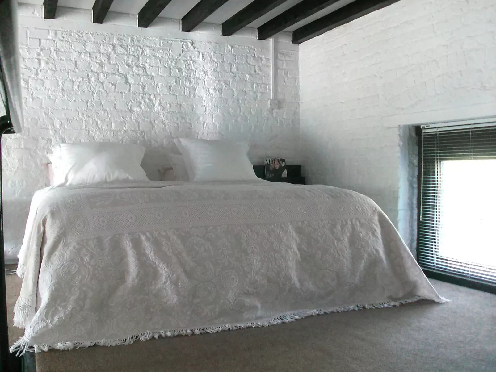 Holly Lodge Coach House-Inside
