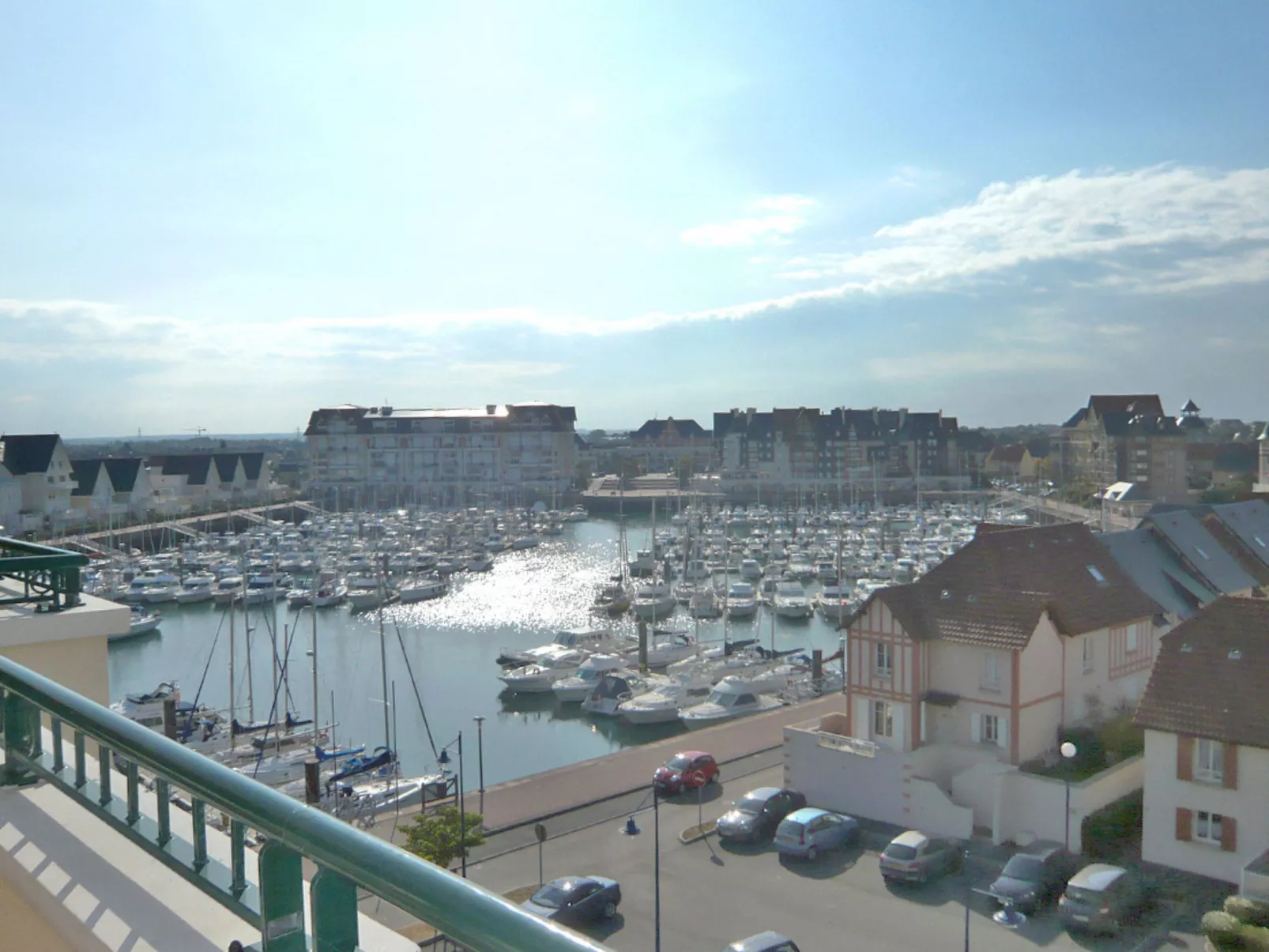 La Presqu'île-Outside