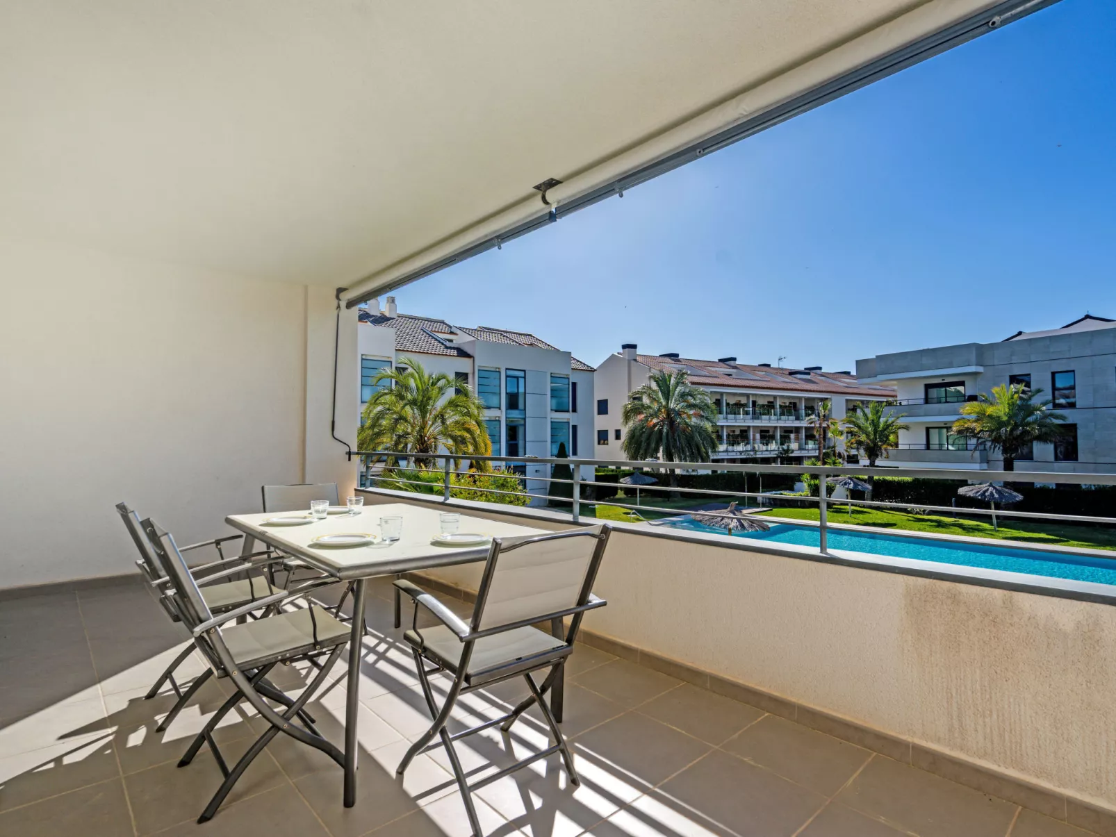Isleta Marina-Inside