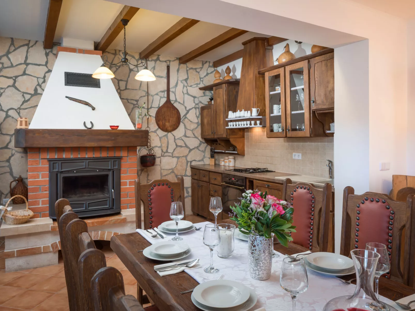 Villa Dalmatica moderna-Dedans