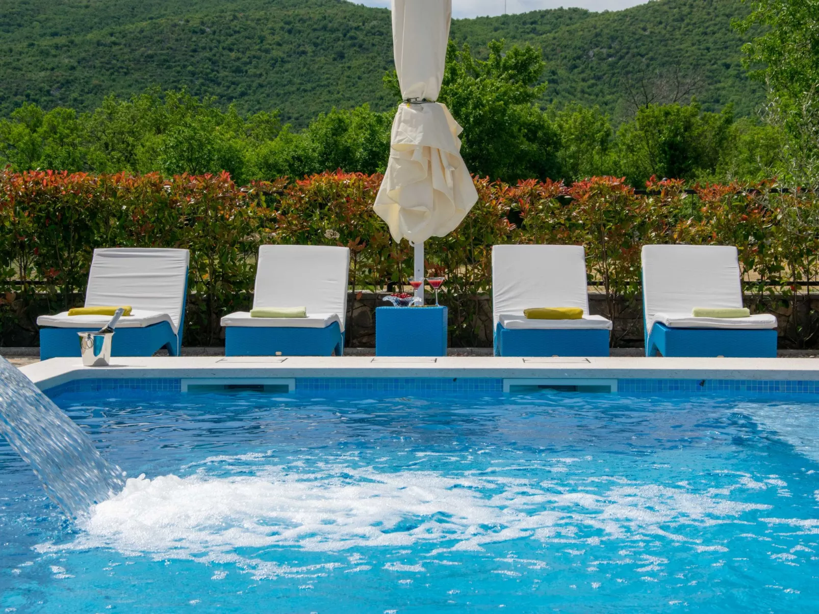 Villa Dalmatica moderna-Dehors