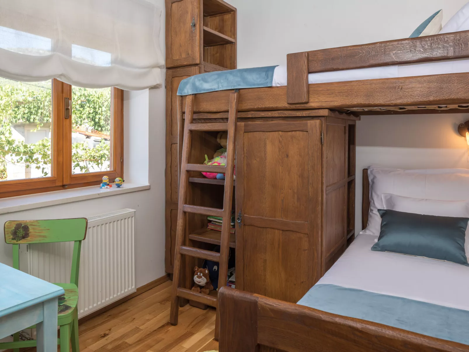 Villa Dalmatica moderna-Dedans