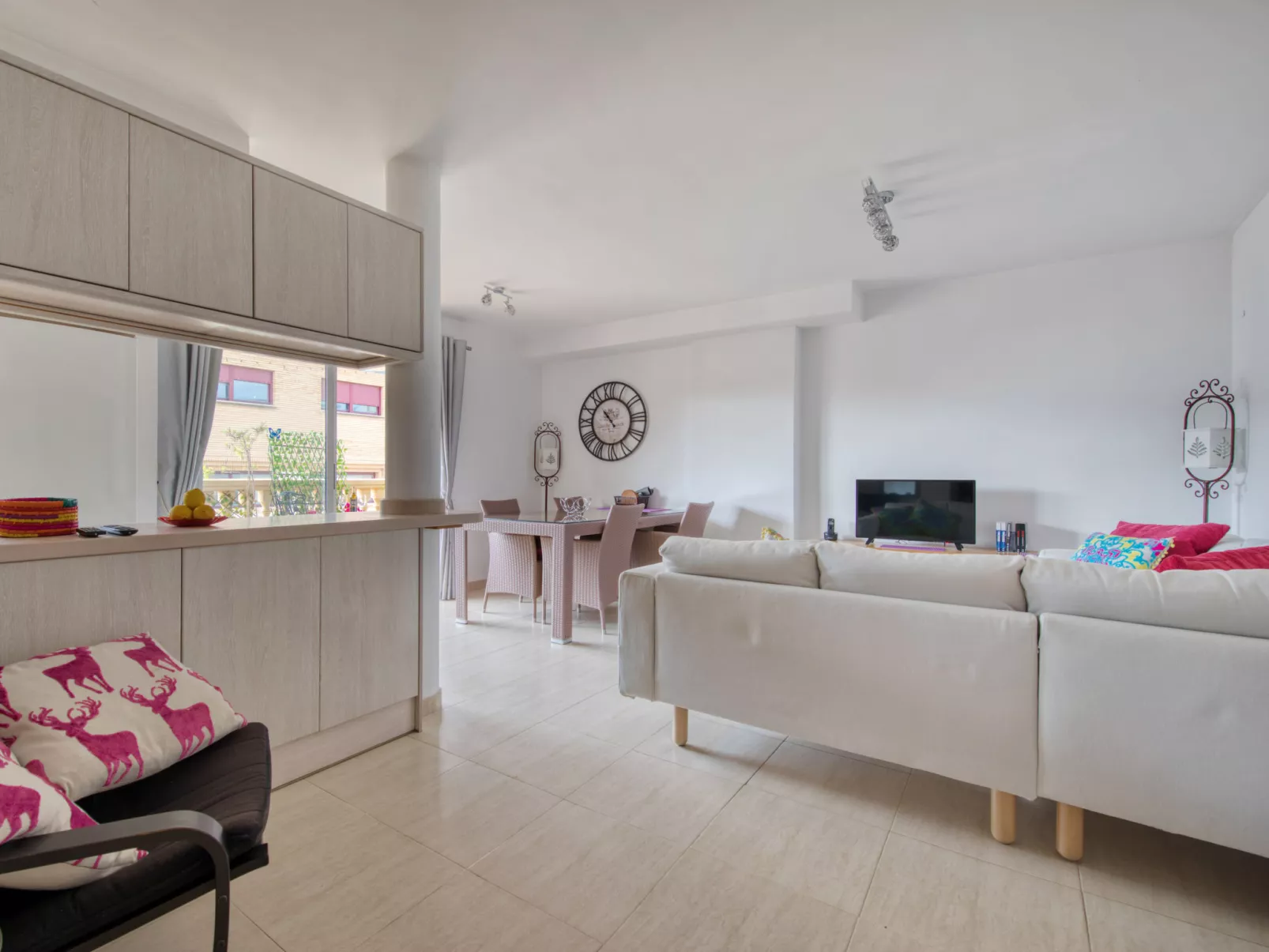 Residencial Roma-Drinnen