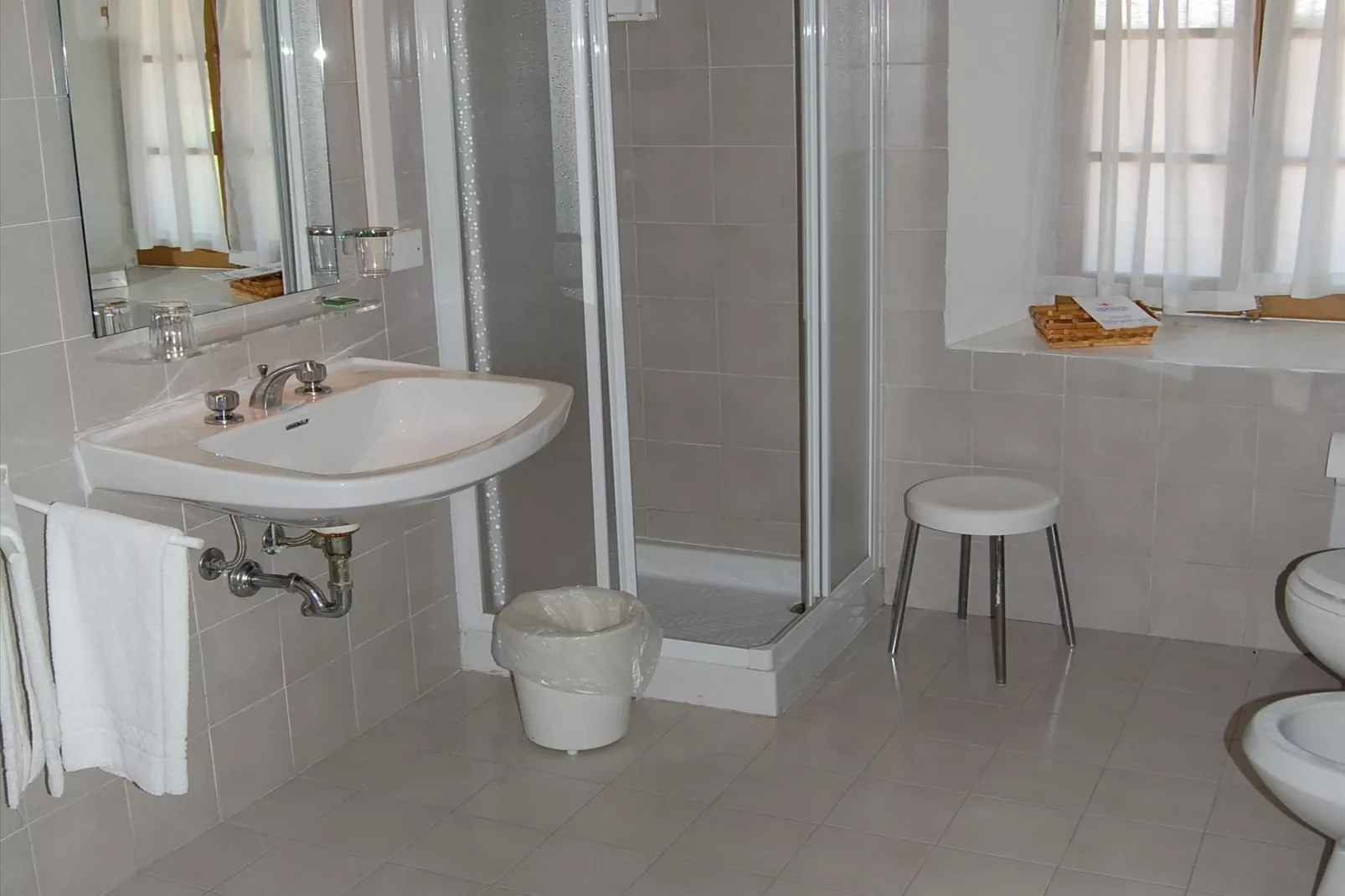 Appartamento Grande-Badezimmer