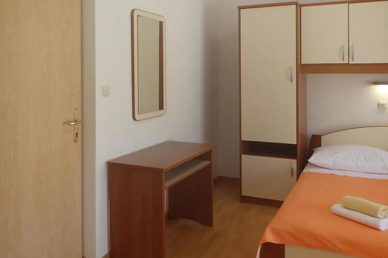 Apartment im Haus Pink Starigrad Paklenica SD17-A02 - 4 Pers-Bedroom