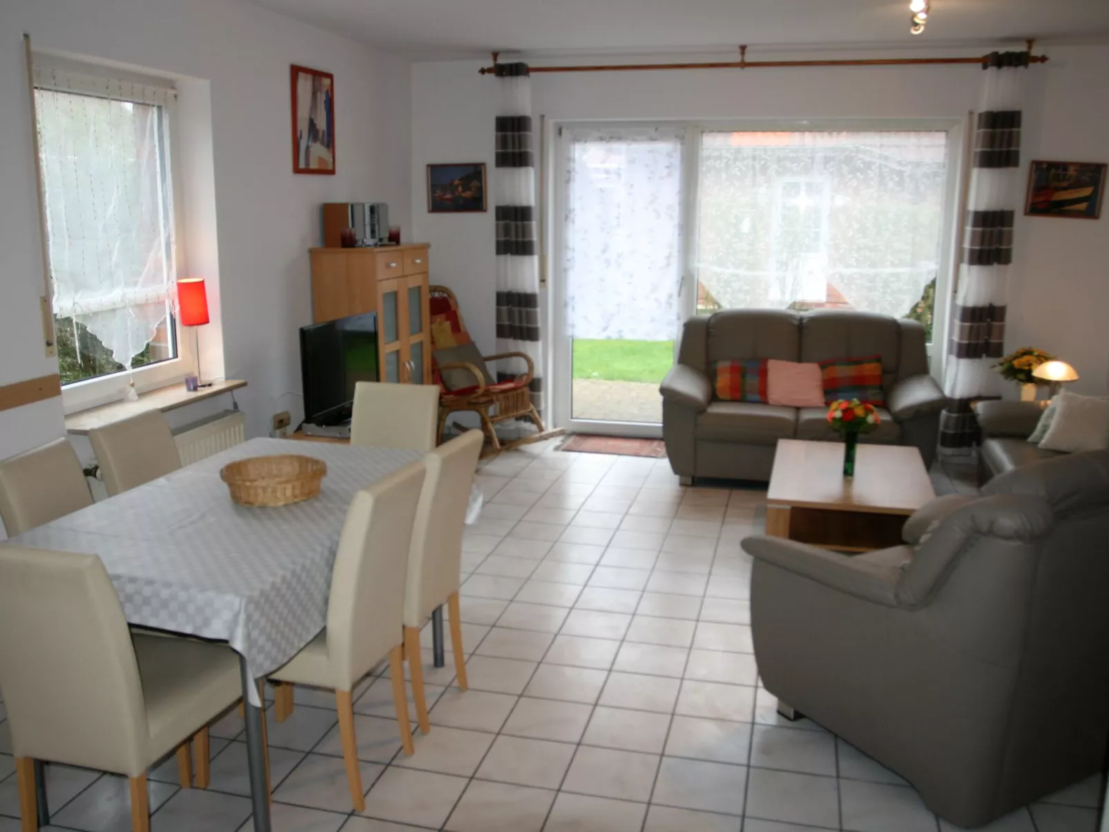 Robbe-Inside