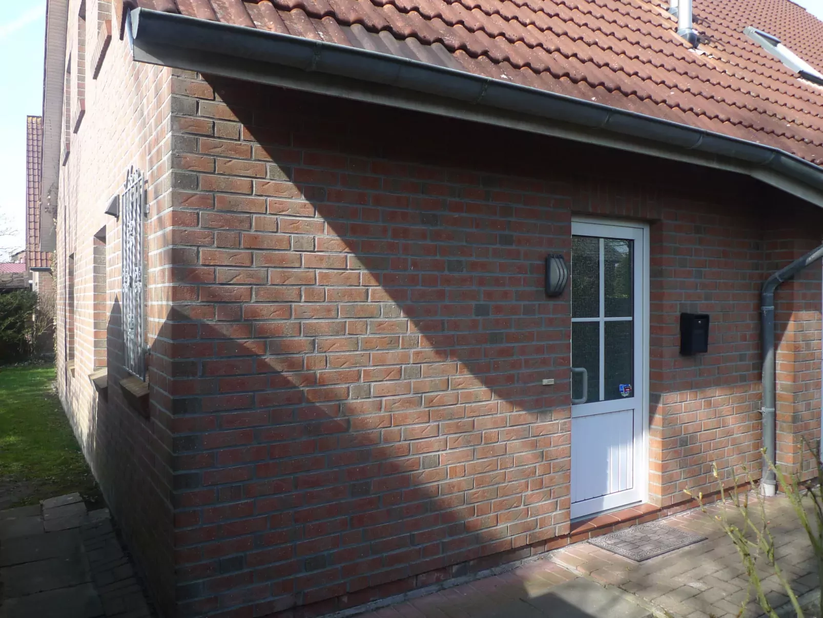 Robbe-Outside