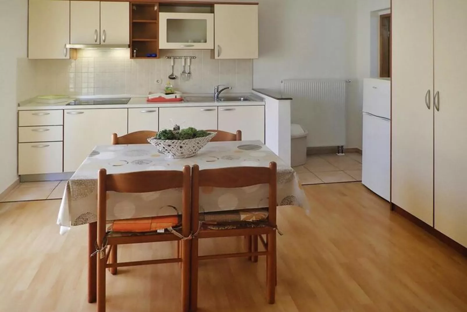 Apartment im Haus Pink Starigrad Paklenica SD17-A03 - 3 Pers-Living room