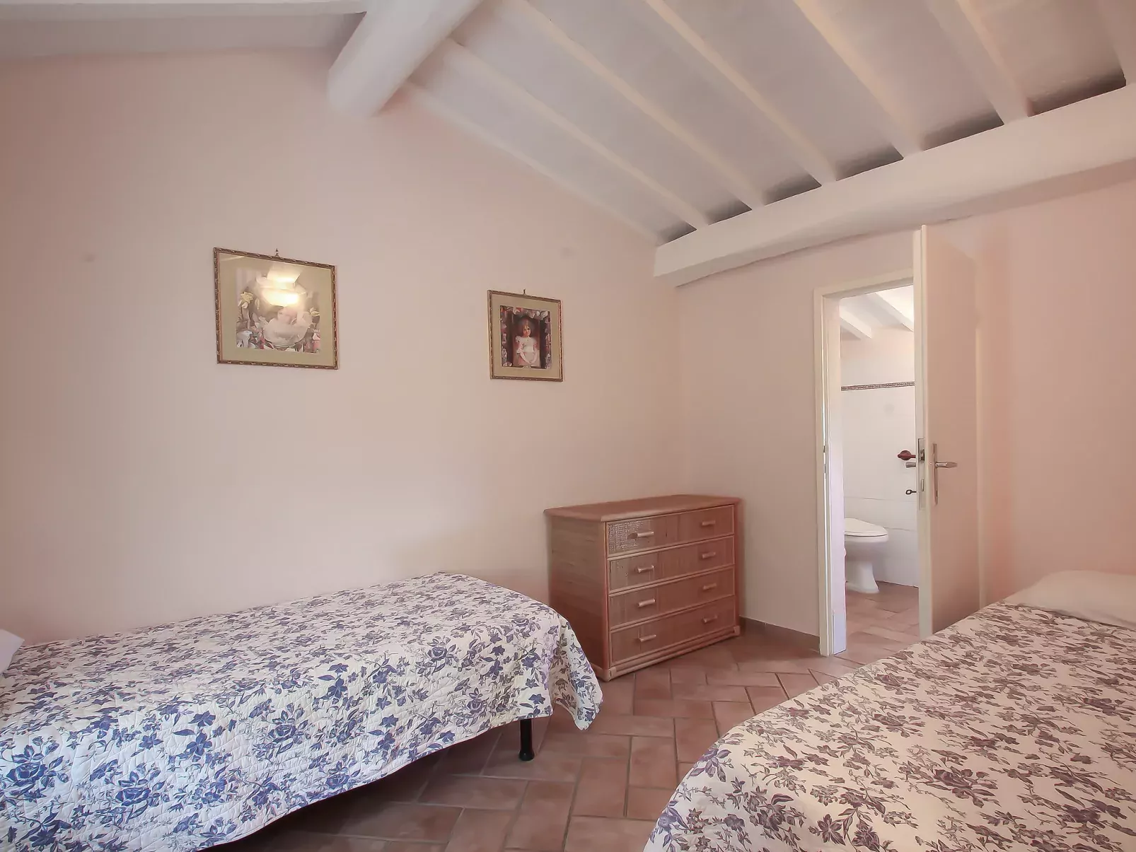 Le Pergole-Inside
