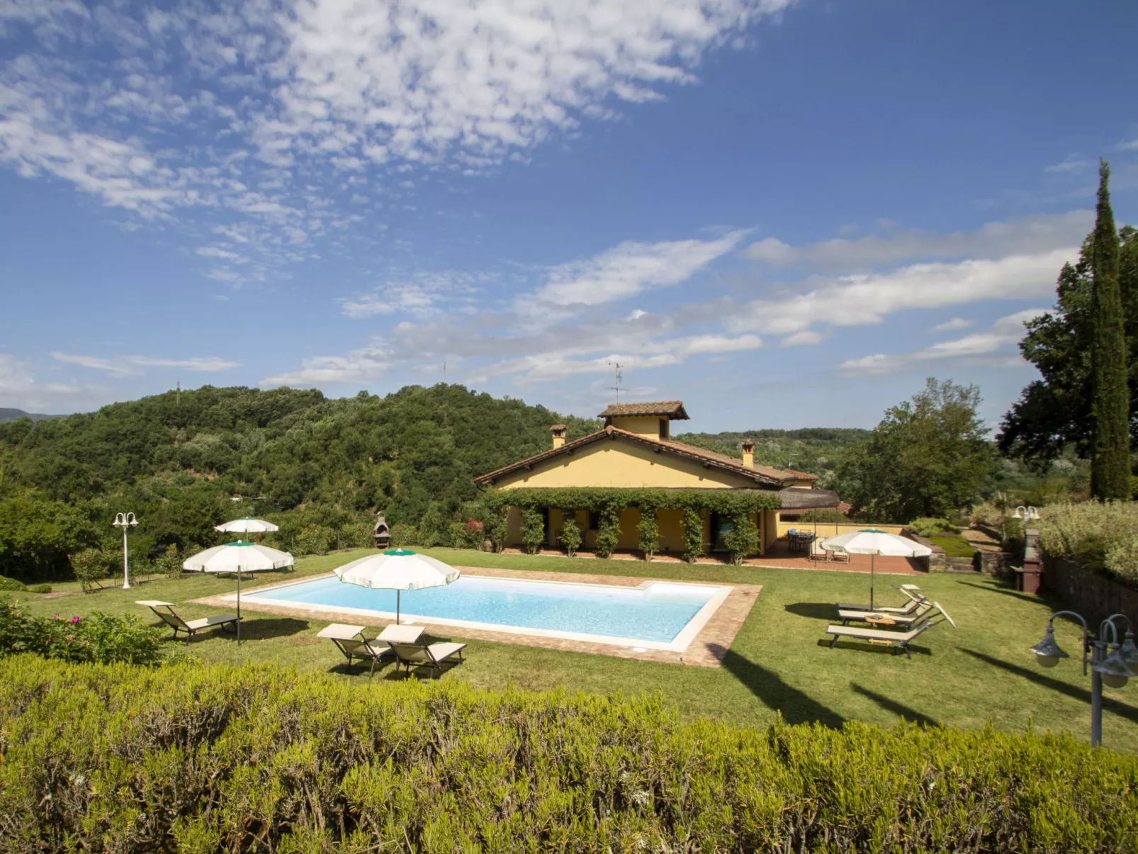 Podere-Outside