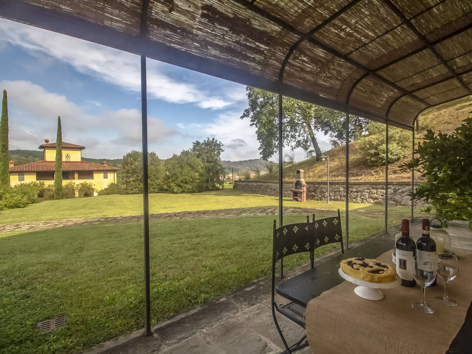 Podere-Outside