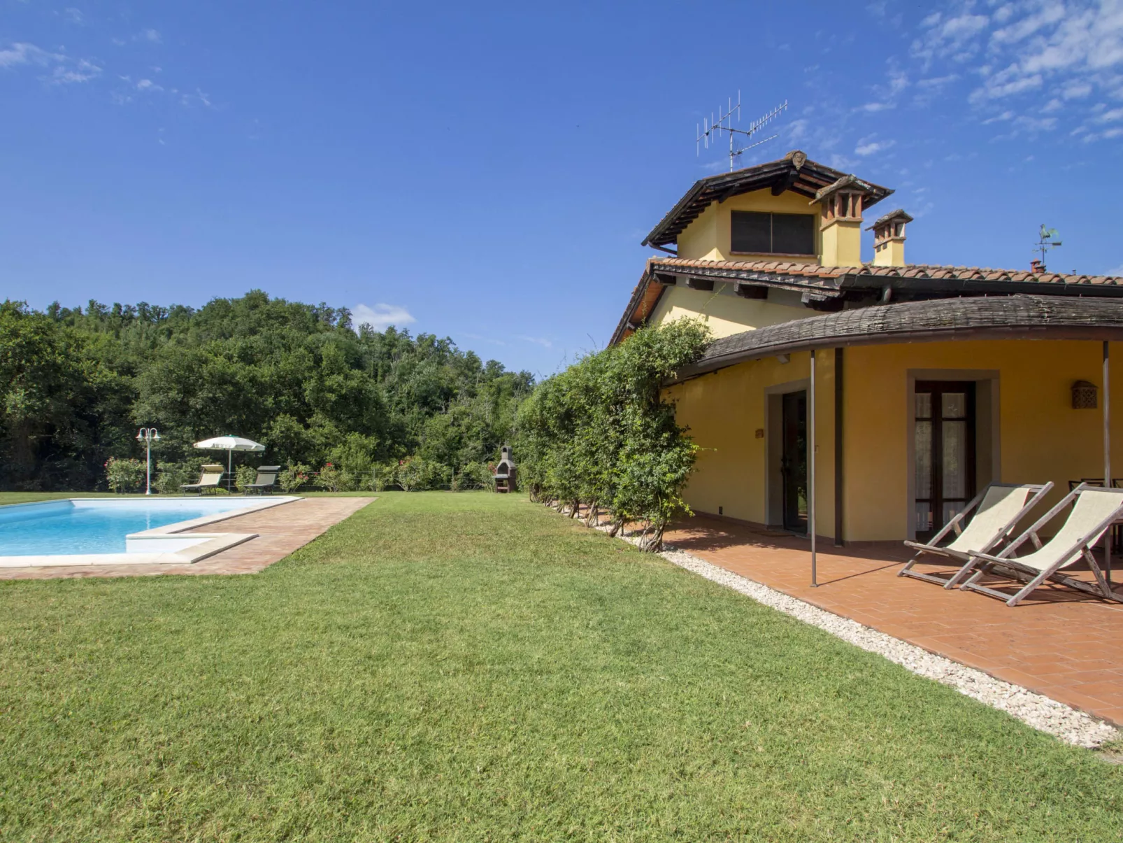Podere-Outside