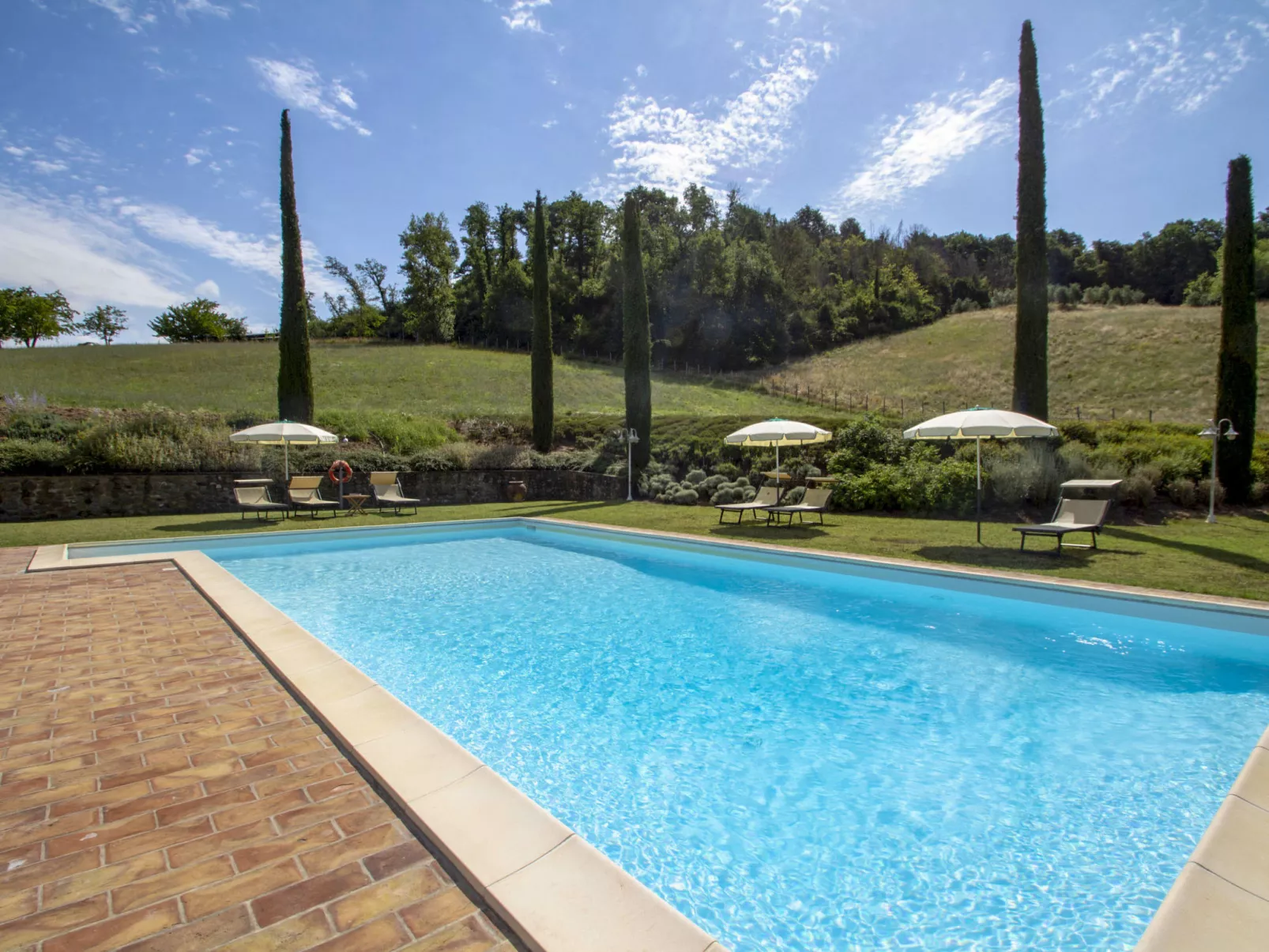 Podere-Outside